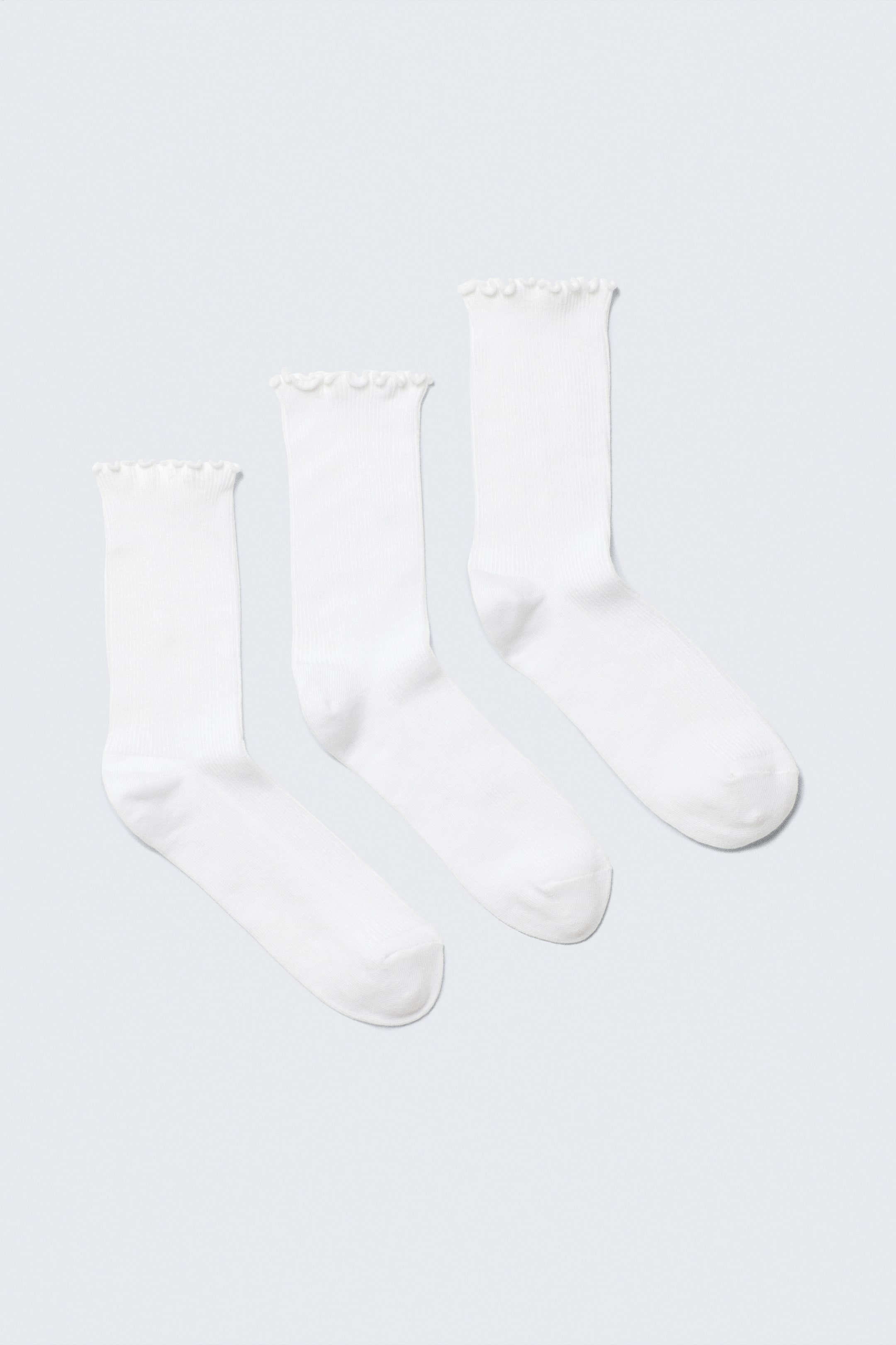 Visa större bild: 3-pack volang-strumpor - Vit - DAM | H&M SE 1