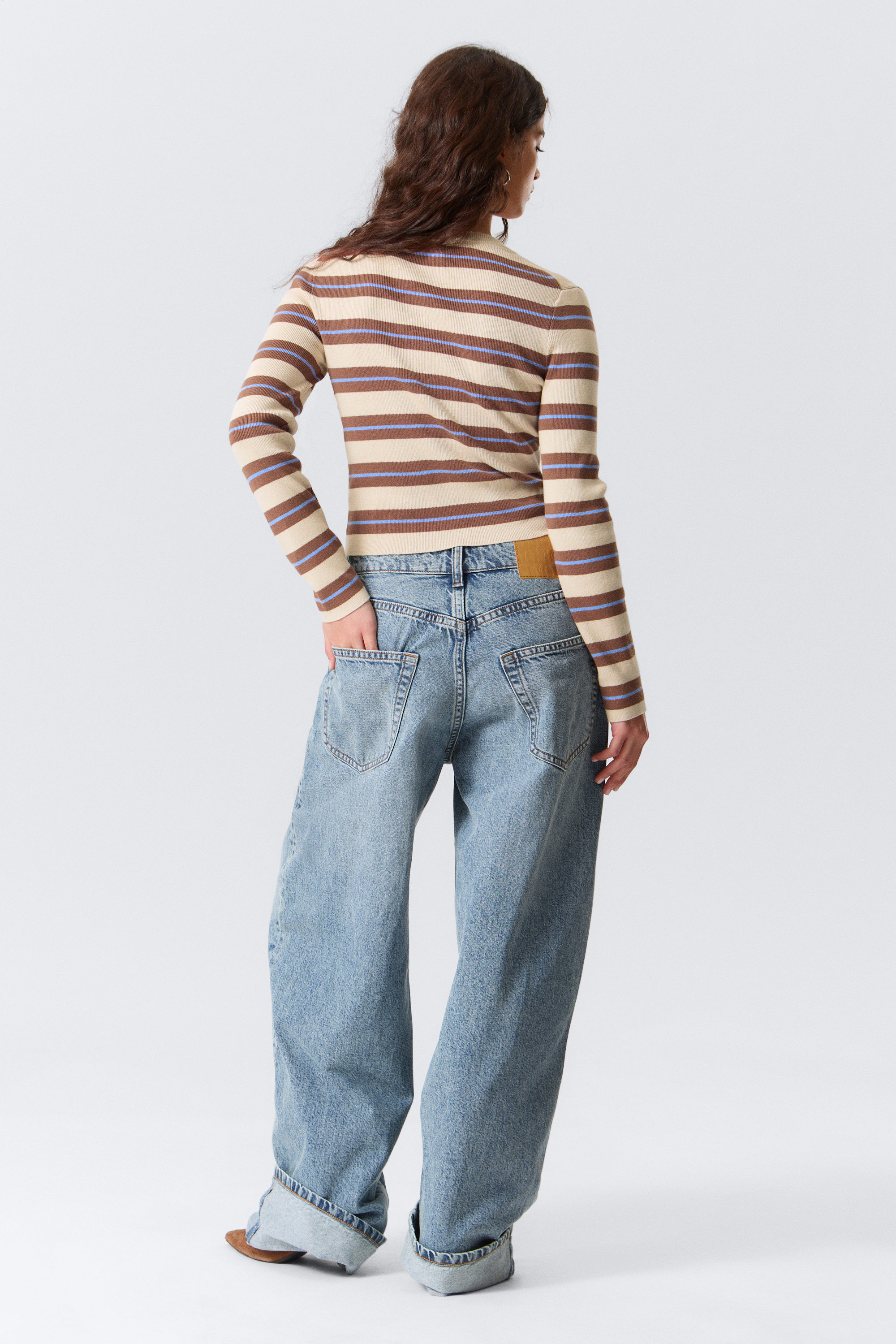 Striped Brown - Cropped Knitted V-neck Cardigan - 2