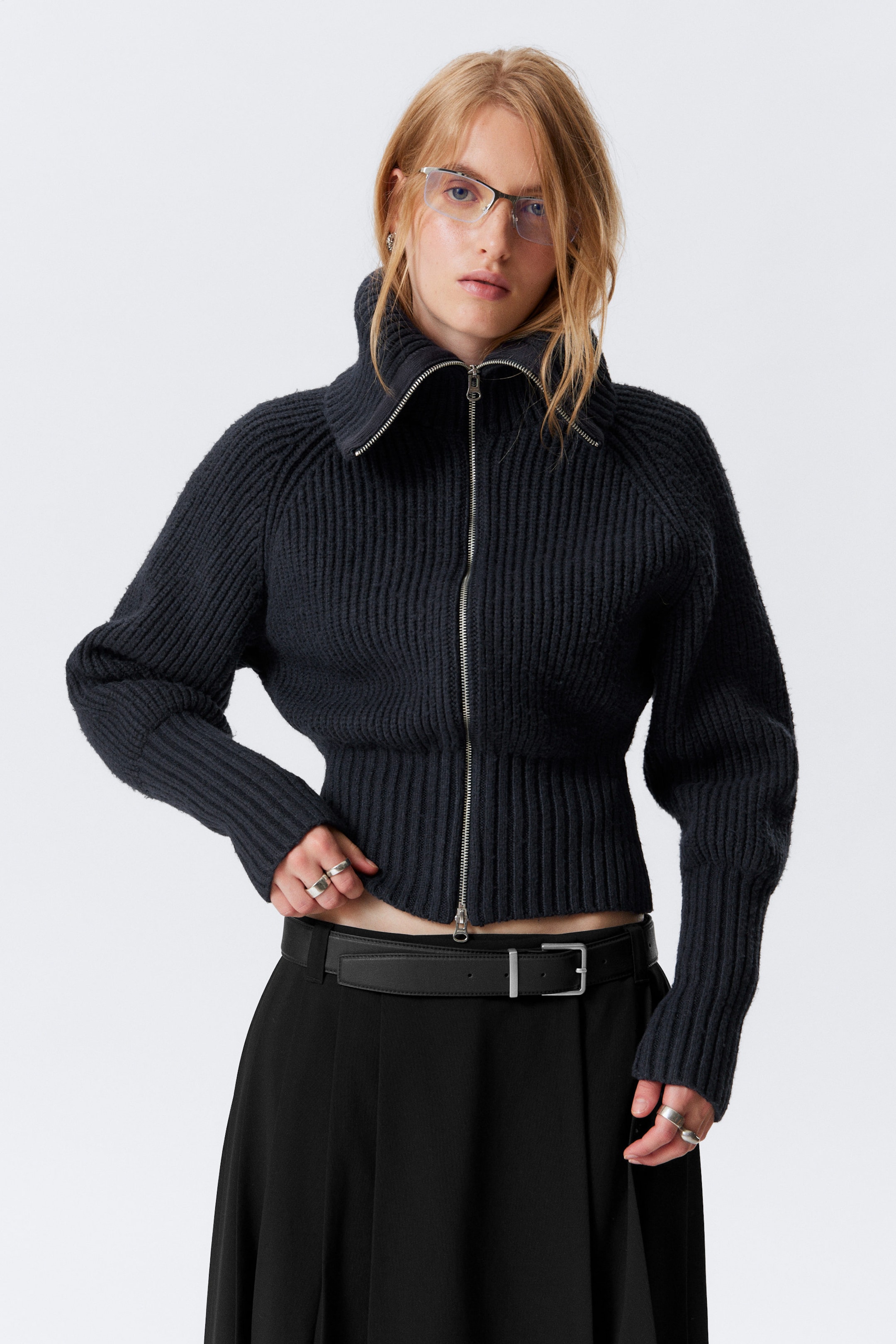 Dunkelblau - Gerippter Zip-Cardigan in schmaler Passform - 2