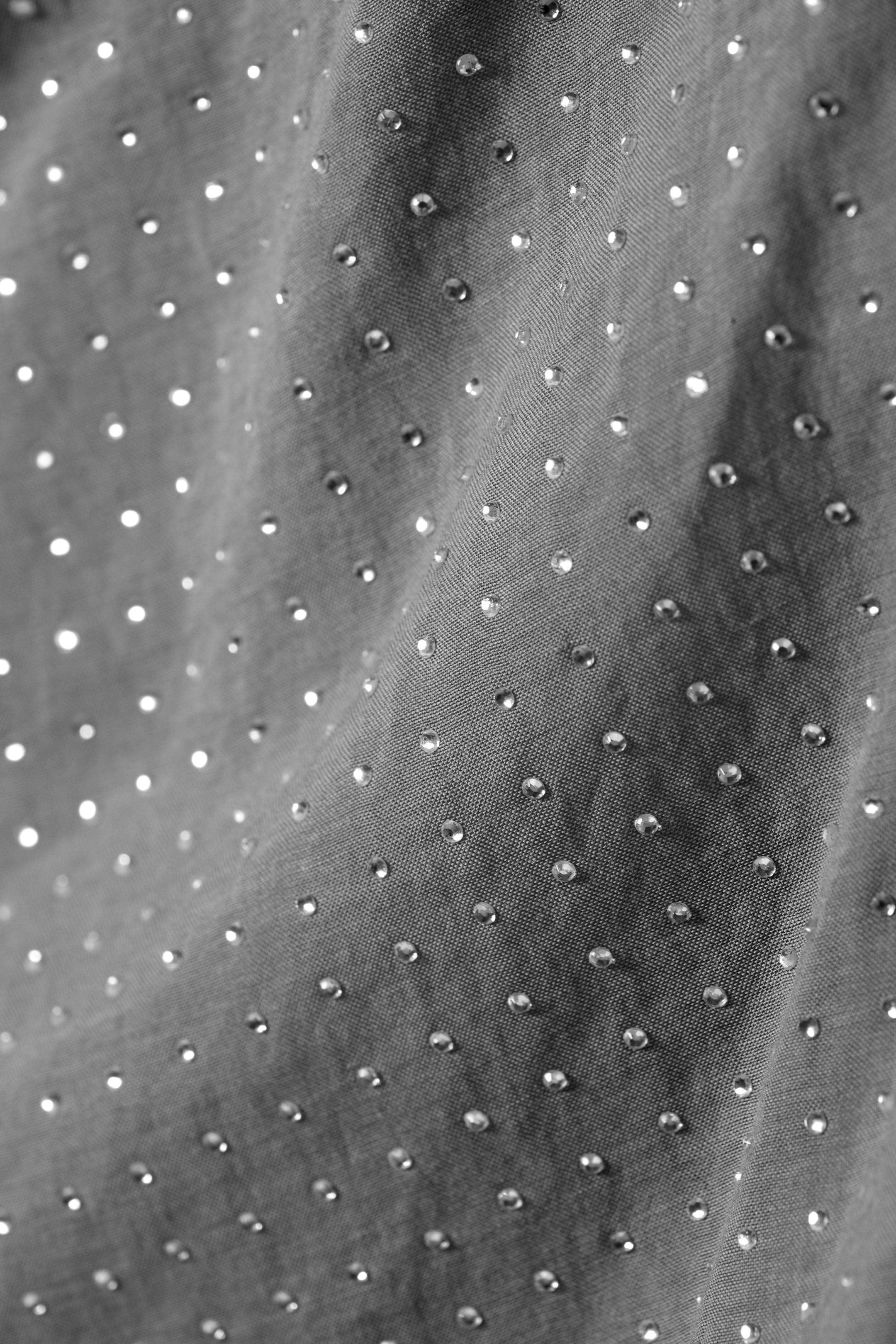 Grau - Strasssteine - Ärmelloses Paillettentop - 5