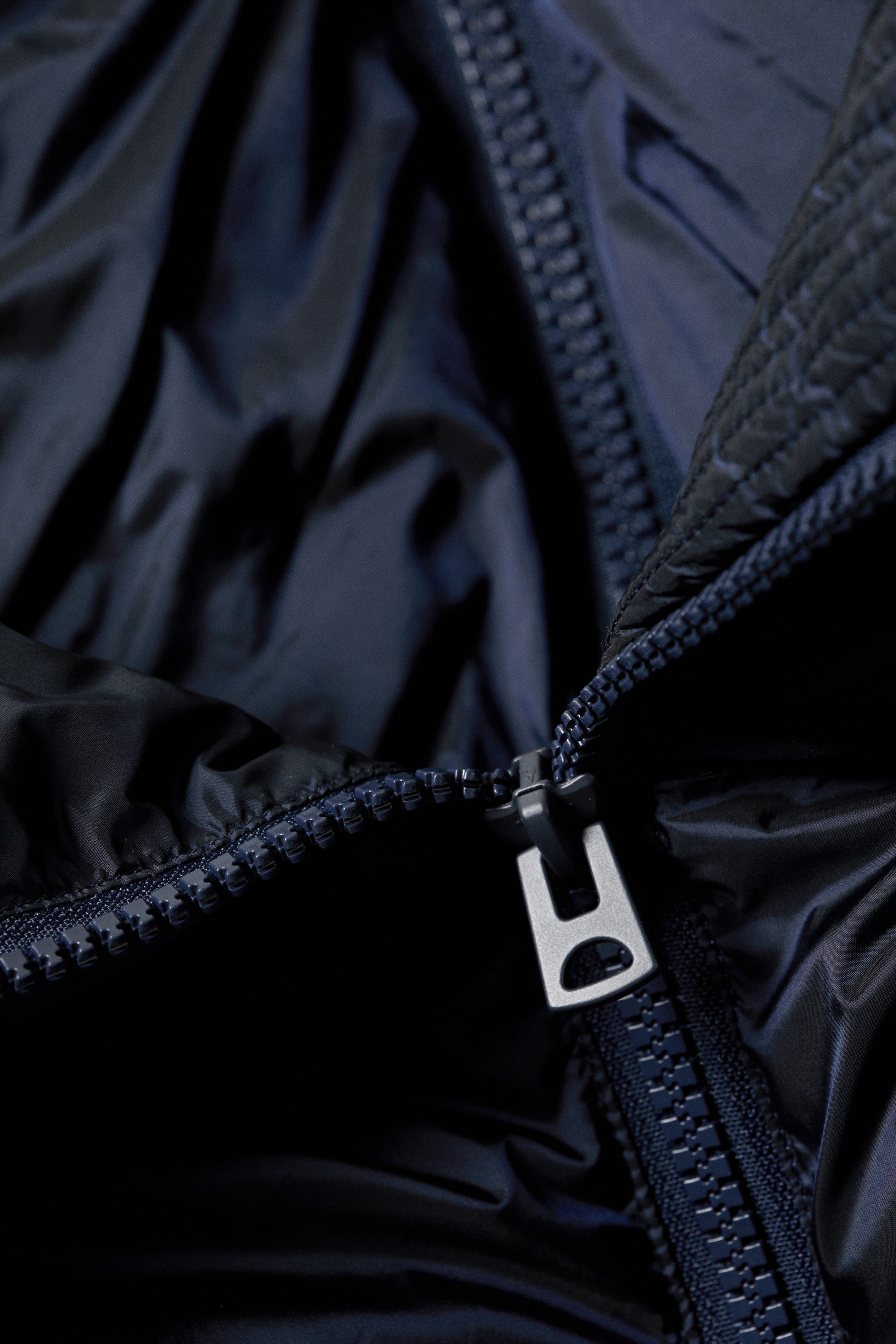 Bleu marine foncé - Doudoune courte à col montant - 7