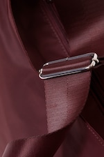 Mörkröd - Medium axelremsväska i nylon-twill - 3