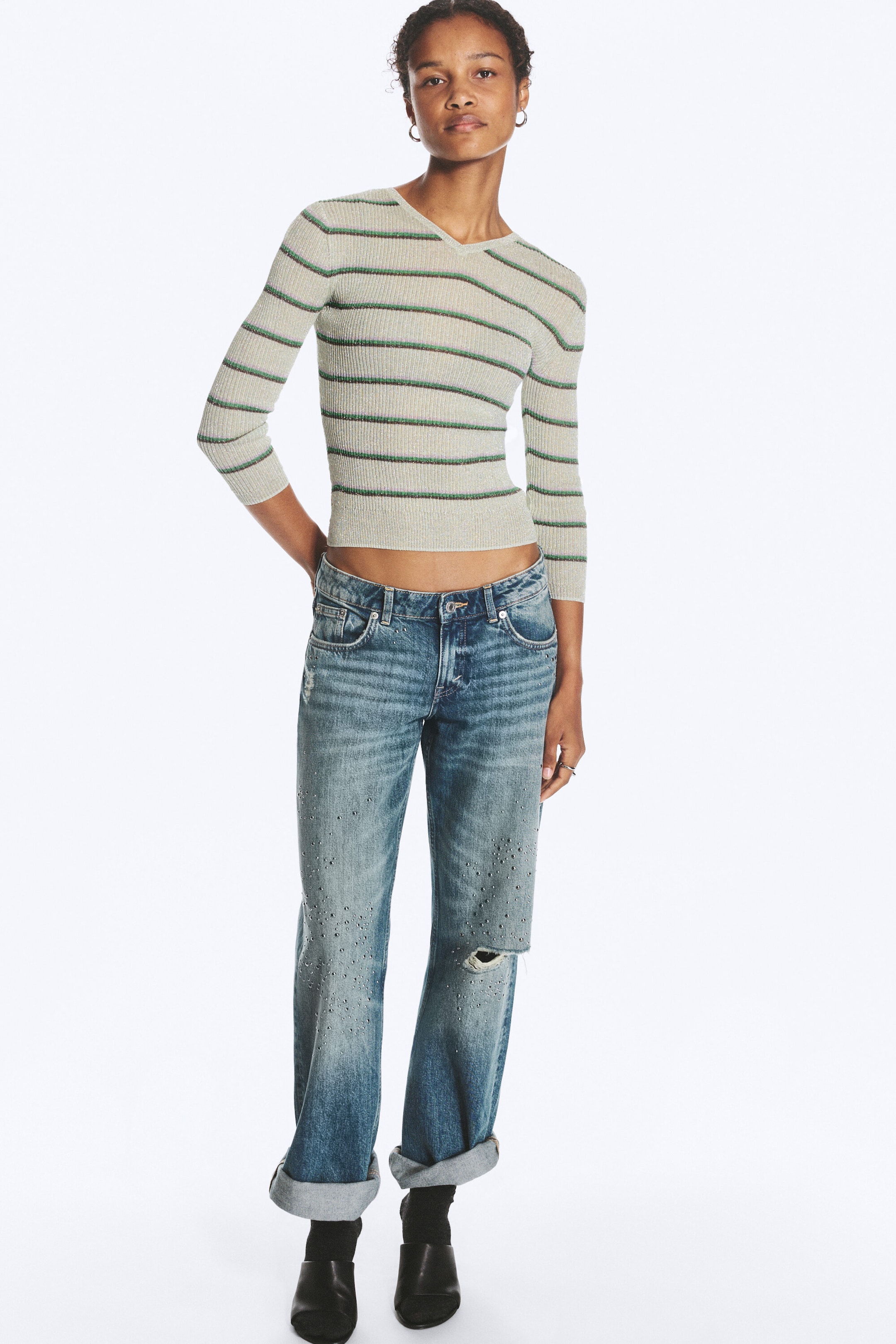 Gris clair rayé - Pull ajusté en maille à col en V - 2