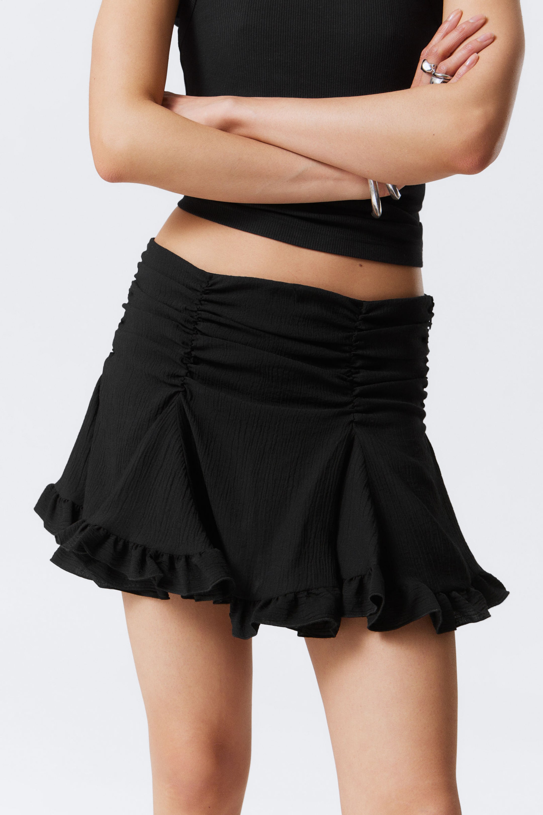 Black - Gathered Mini Skirt - 2