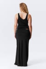 Black - Scoop Neck Tank Top - 2