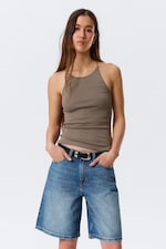 Staubgrau - Schmal geschnittenes Racerback-Tanktop - 0