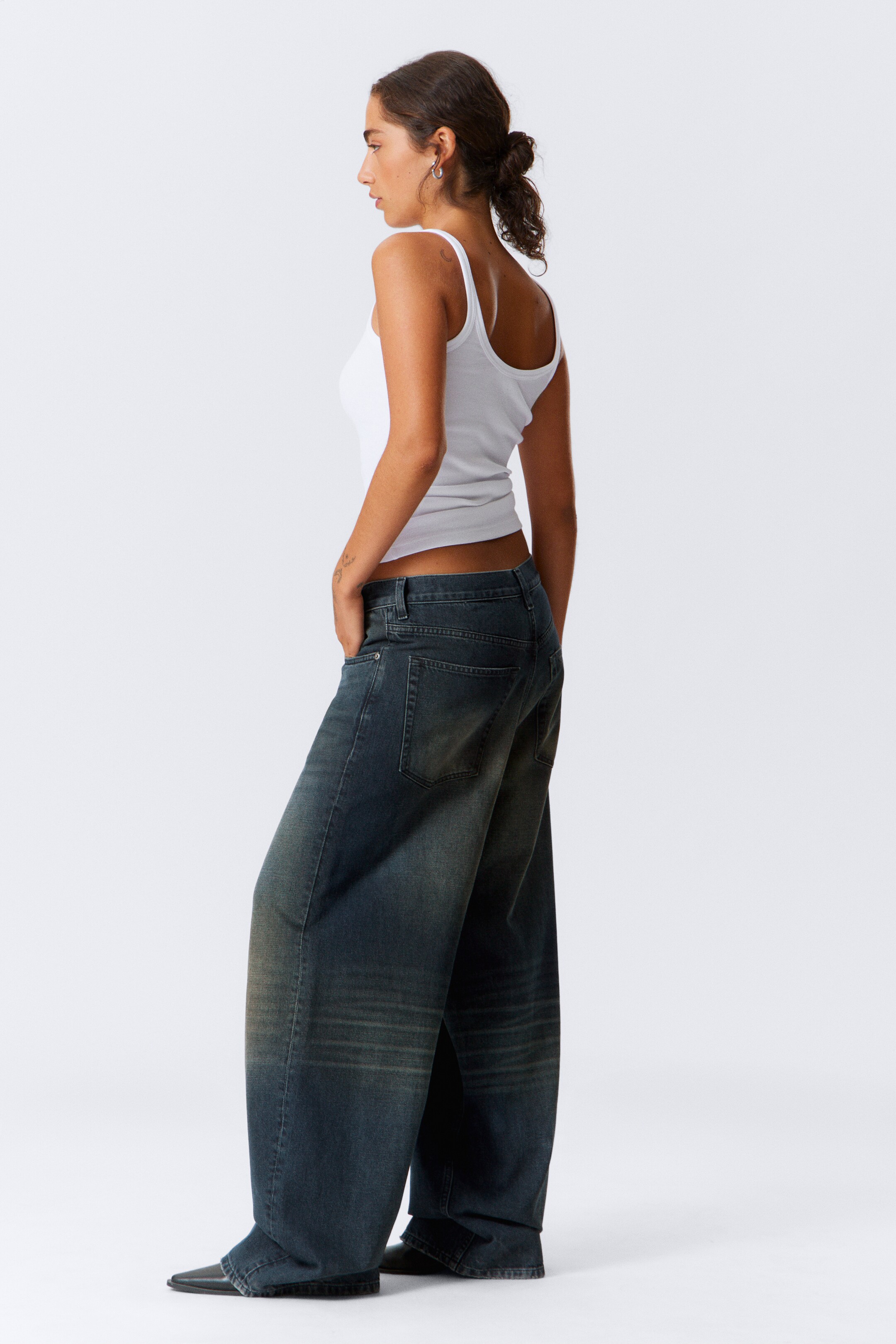 Grotere afbeelding bekijken: Astro Loose Baggy Leg Jeans - Deep Ocean Blue - Dark Blue - HEREN | H&M BE 5