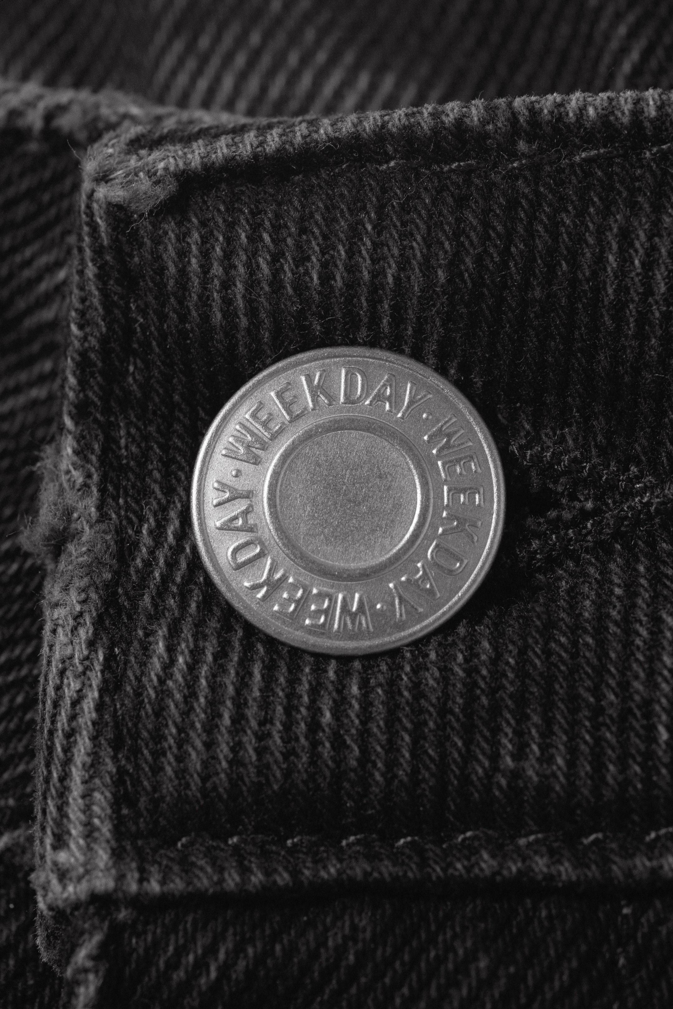 Washed Black - Imoo Low Rise Loose Wide Leg Jeans - 6