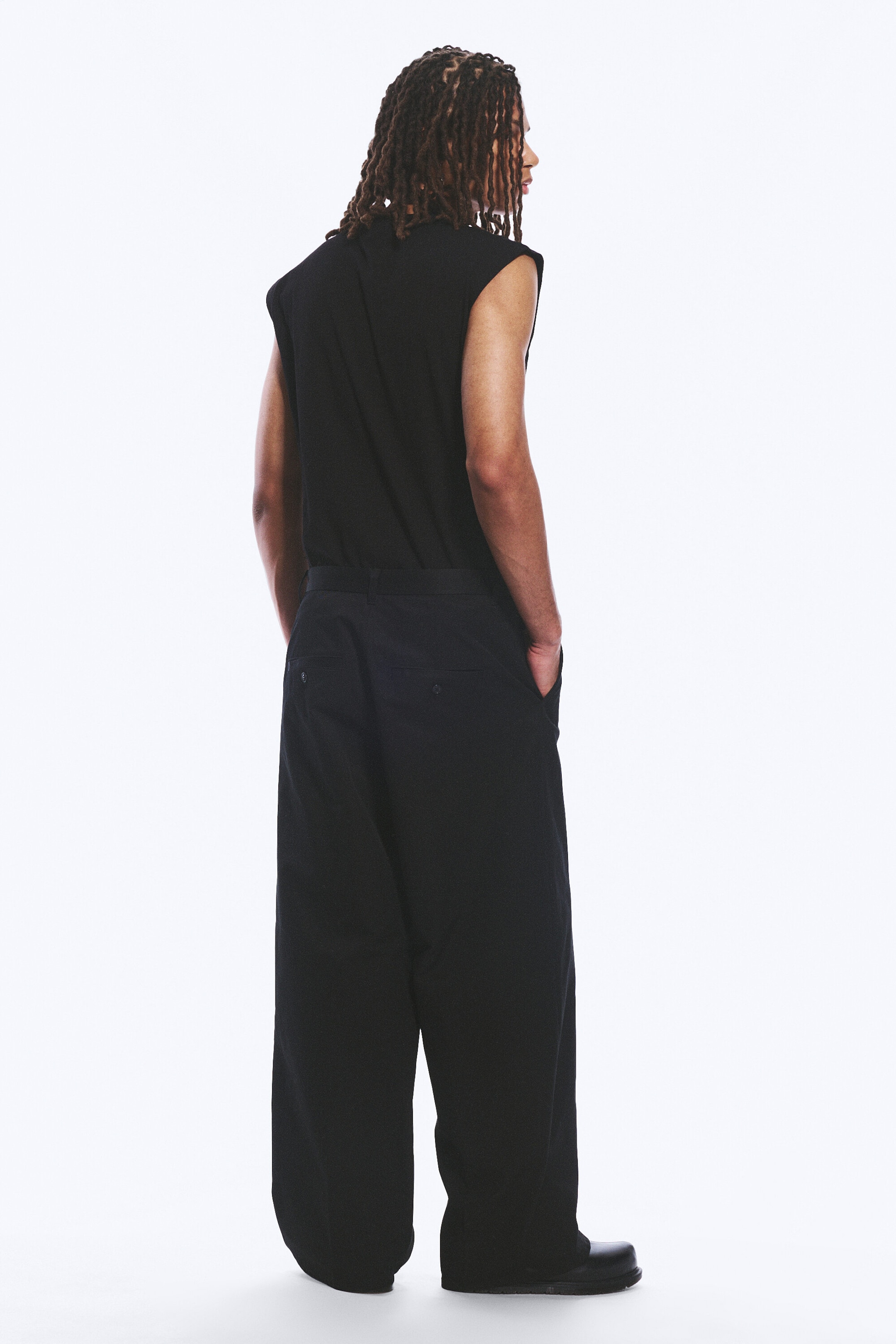Black - Emil Loose Fit Chino Trousers - 3
