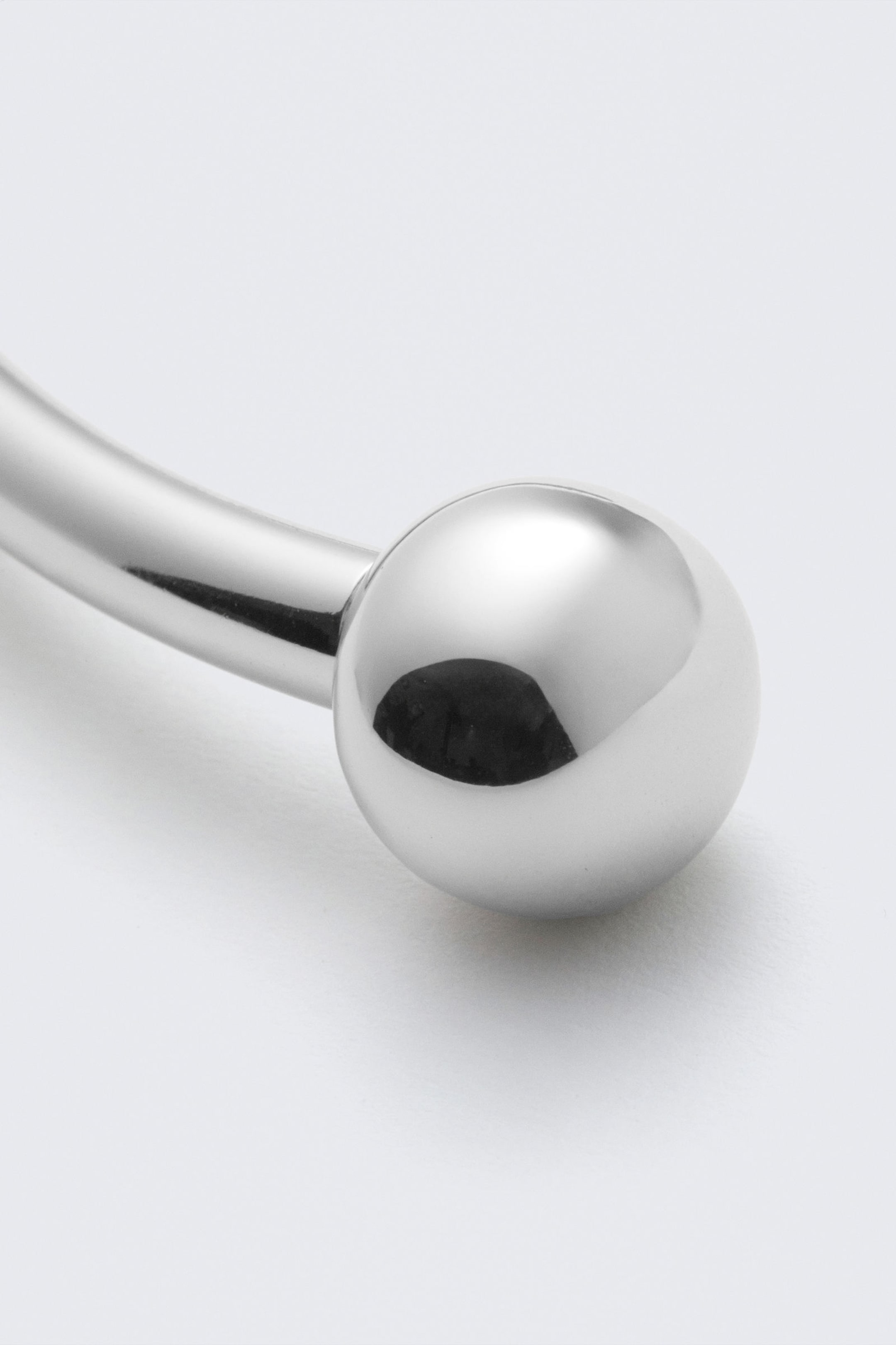Silver - Sculptural Polished Open Necklace - 2