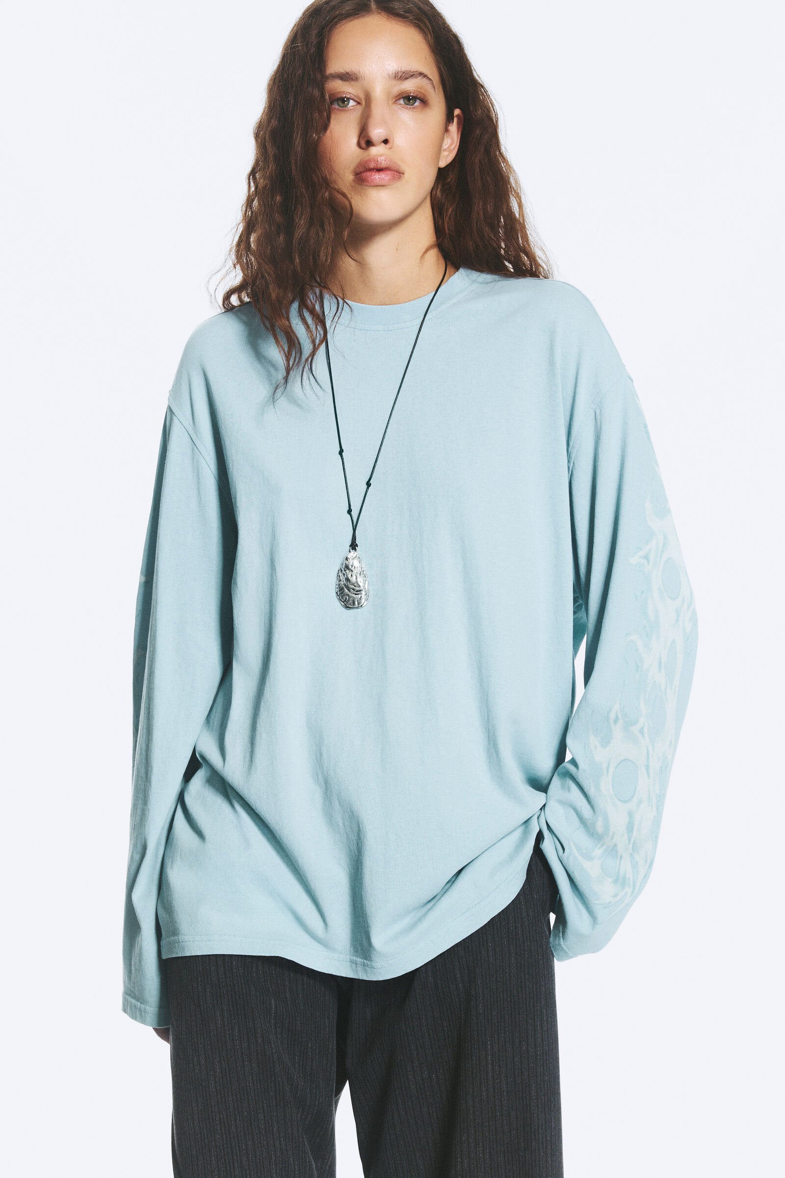 Oversized graphic long-sleeve