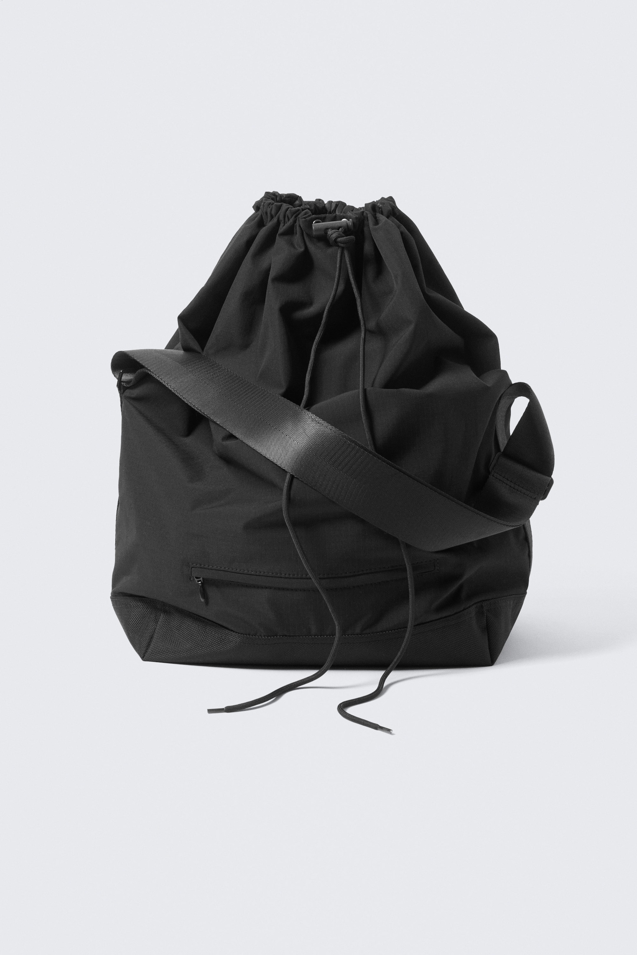 Svart - Crossbody-väska med dragsko - 1