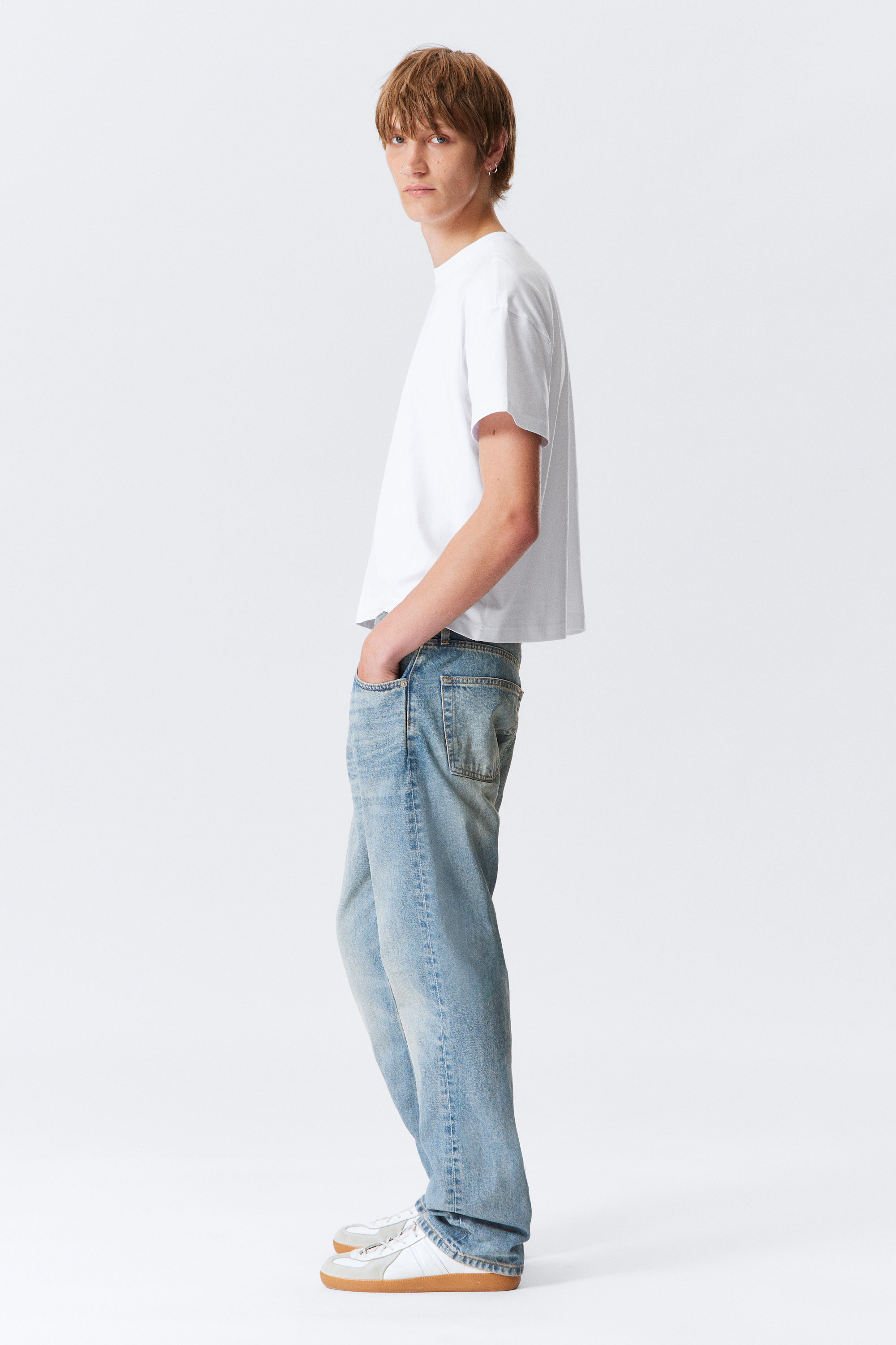 Seventeen Blue - Medium Blue - Orbit Mid Rise Regular Straight Leg Jeans - 2