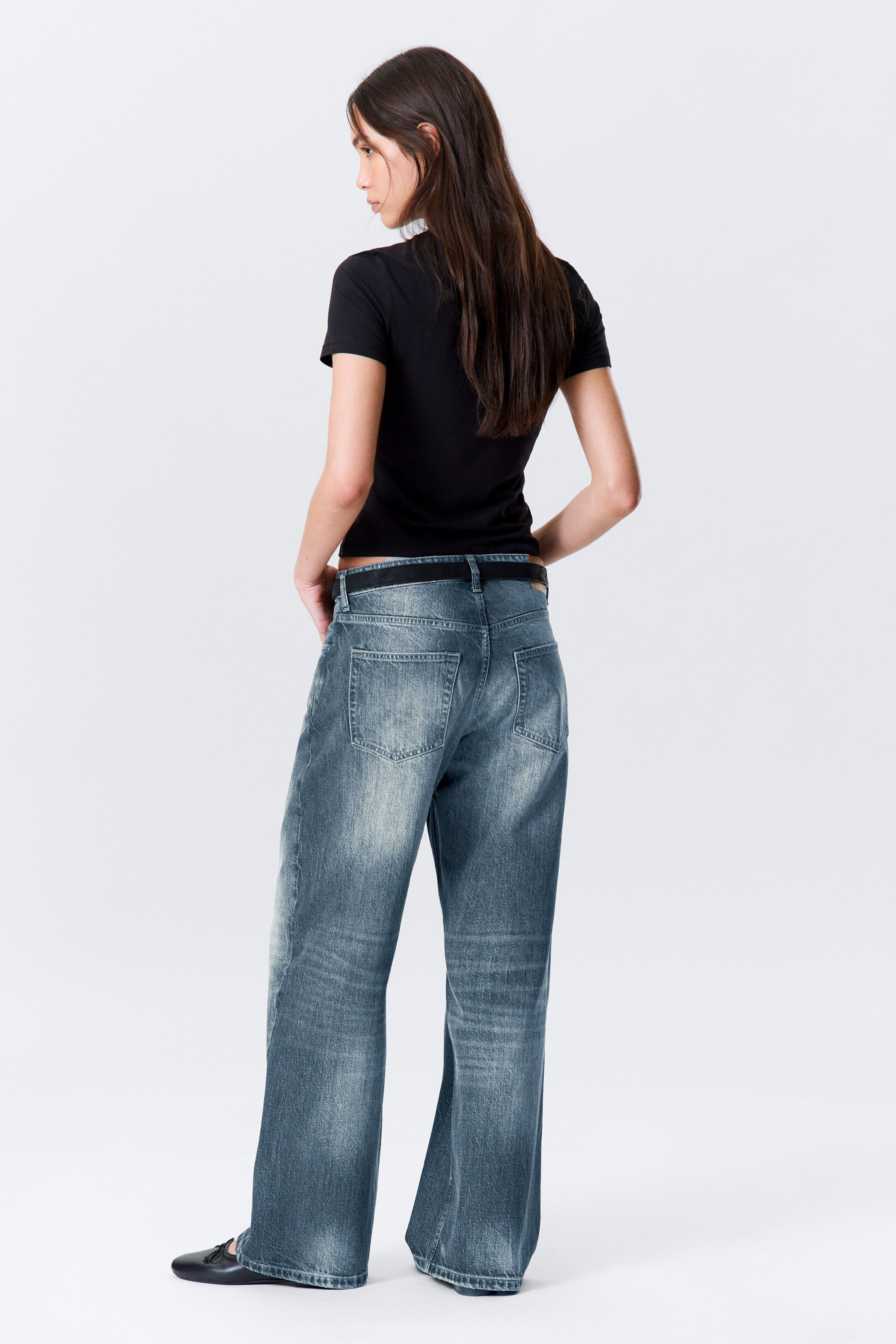 Agrandir l'image: Missy Low Rise Loose Straight Leg Jeans - Mountain Blue - Medium Blue - FEMME | H&M BE 5