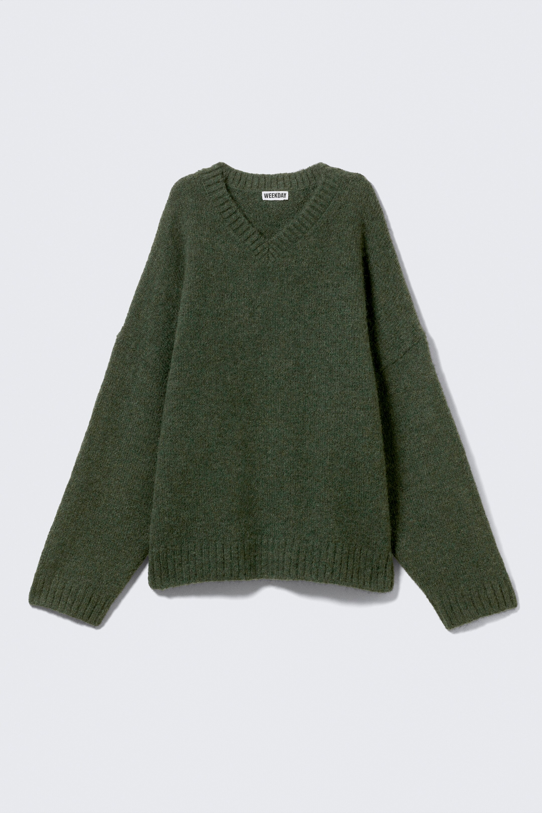 Visa större bild: Oversized V-ringad tröja i ullmix - Mörkgrön - DAM | H&M SE 4