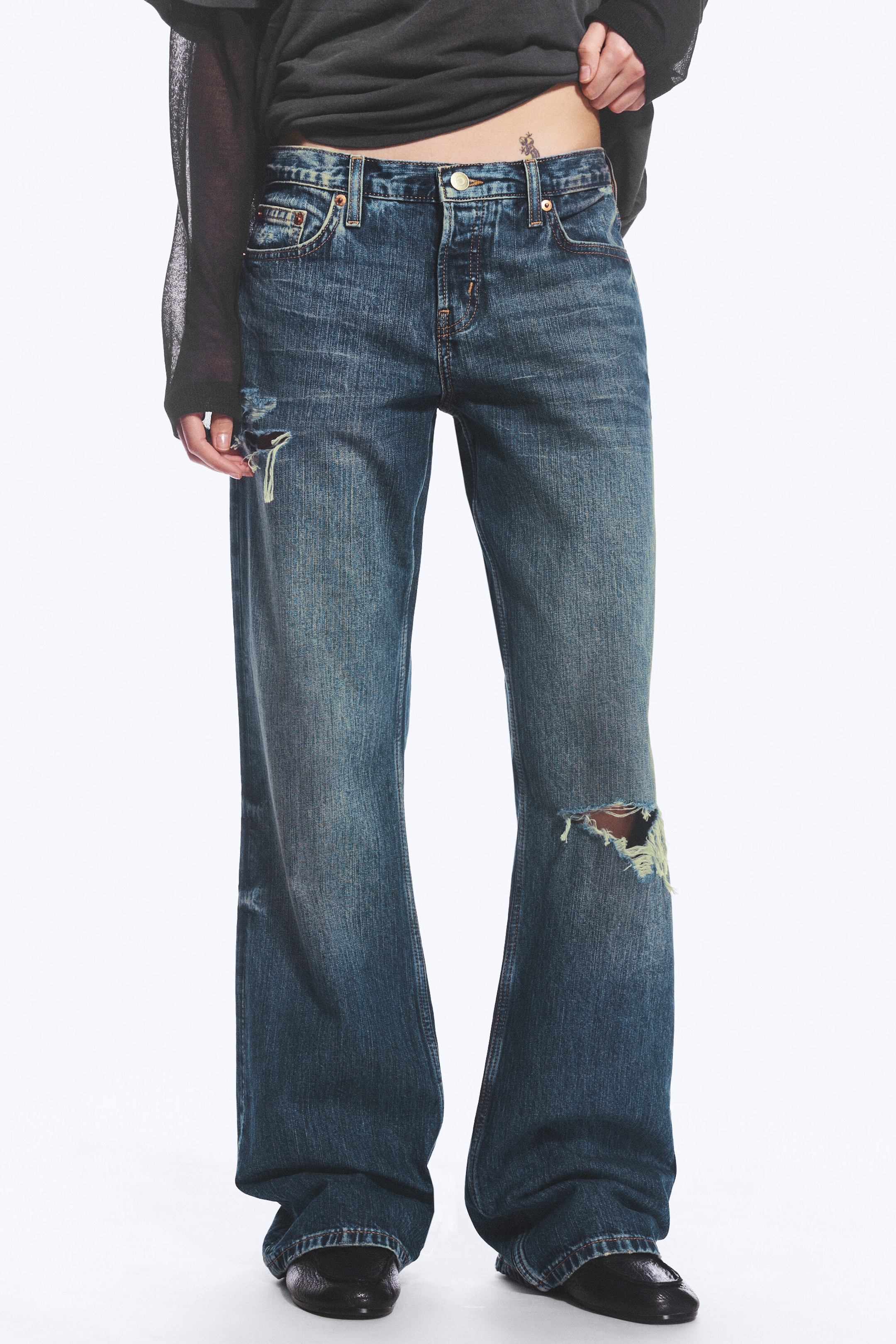 Toga Blue - Bleu foncé - Jean bootcut ample taille basse Aura - 2