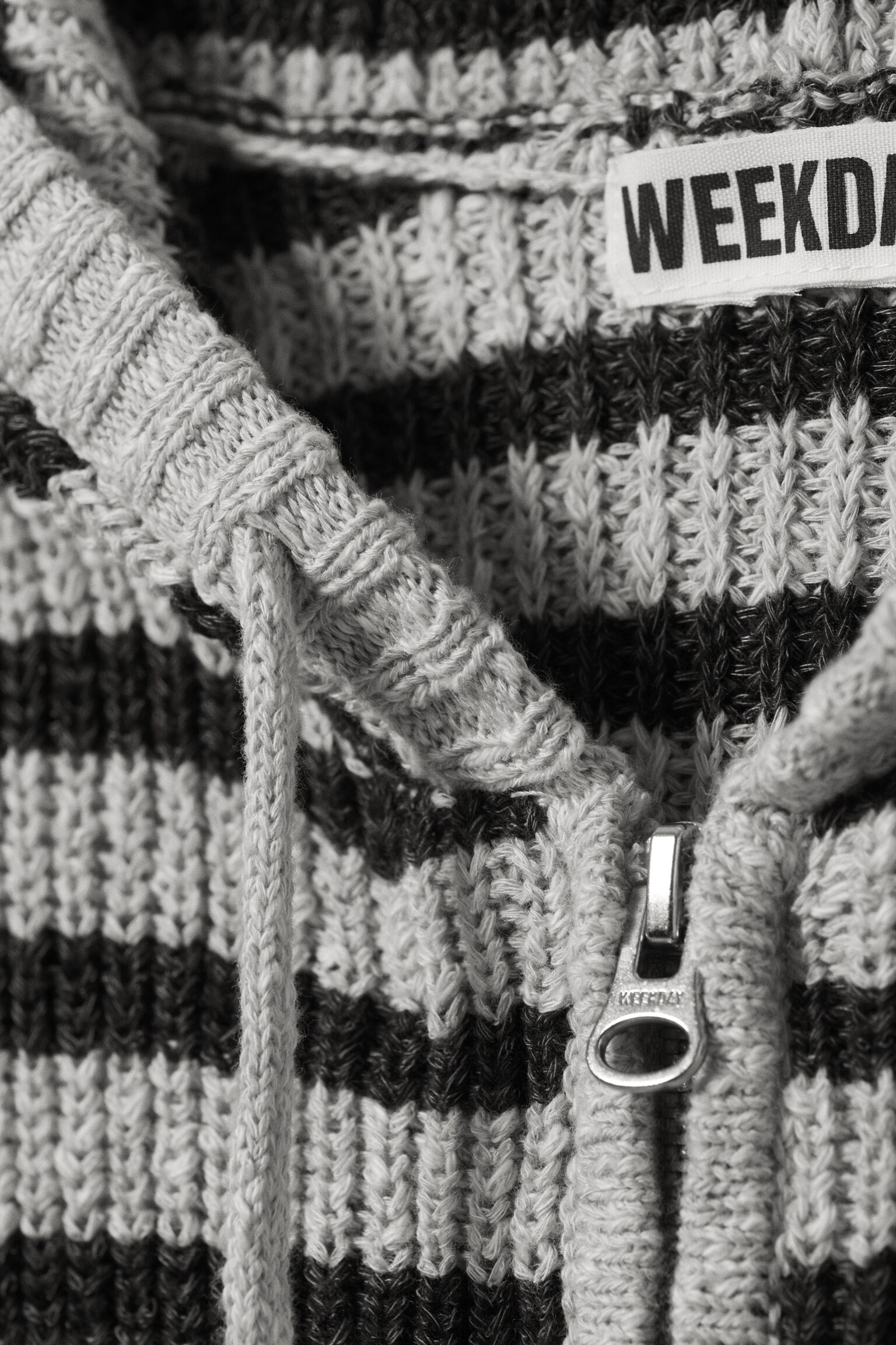 Striped Knitted Slim Fit Zip Hoodie - Gråmeleret med striber/Gråbrune og sorte striber - 6