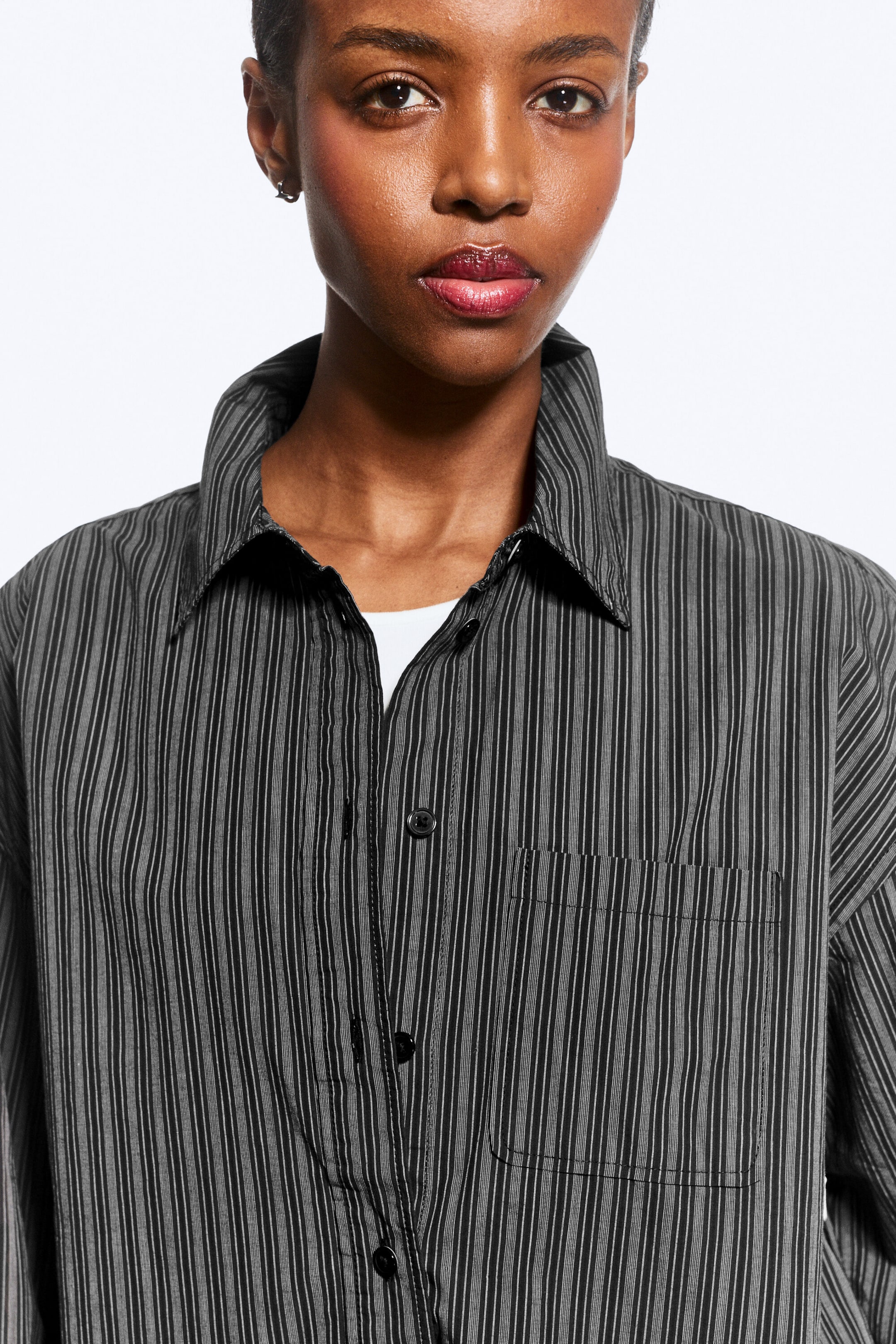 Striped Black - Oversized långärmad bomullsskjorta - 1