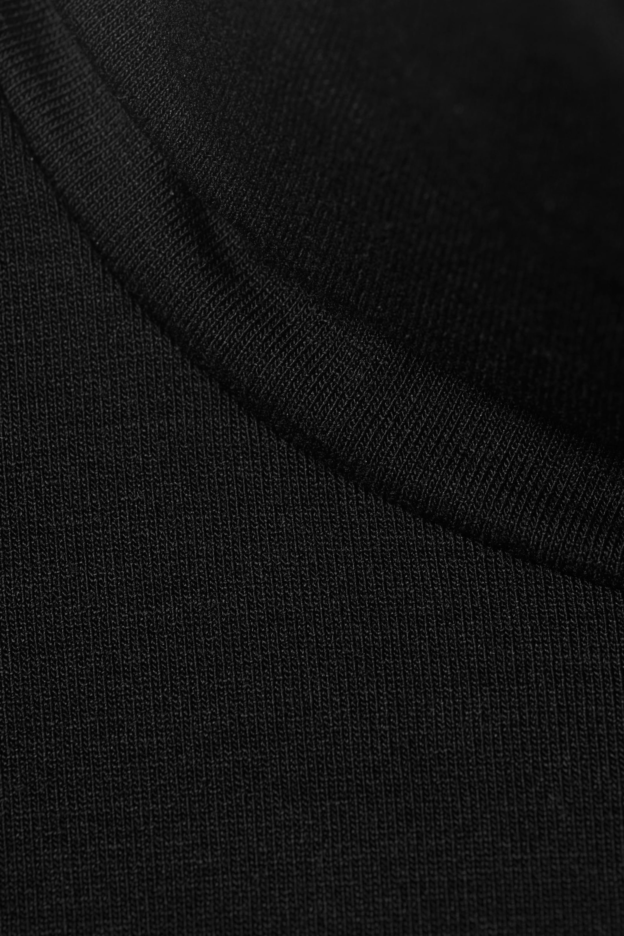 Schwarz - Rollkragen-Tanktop Lykke - 1