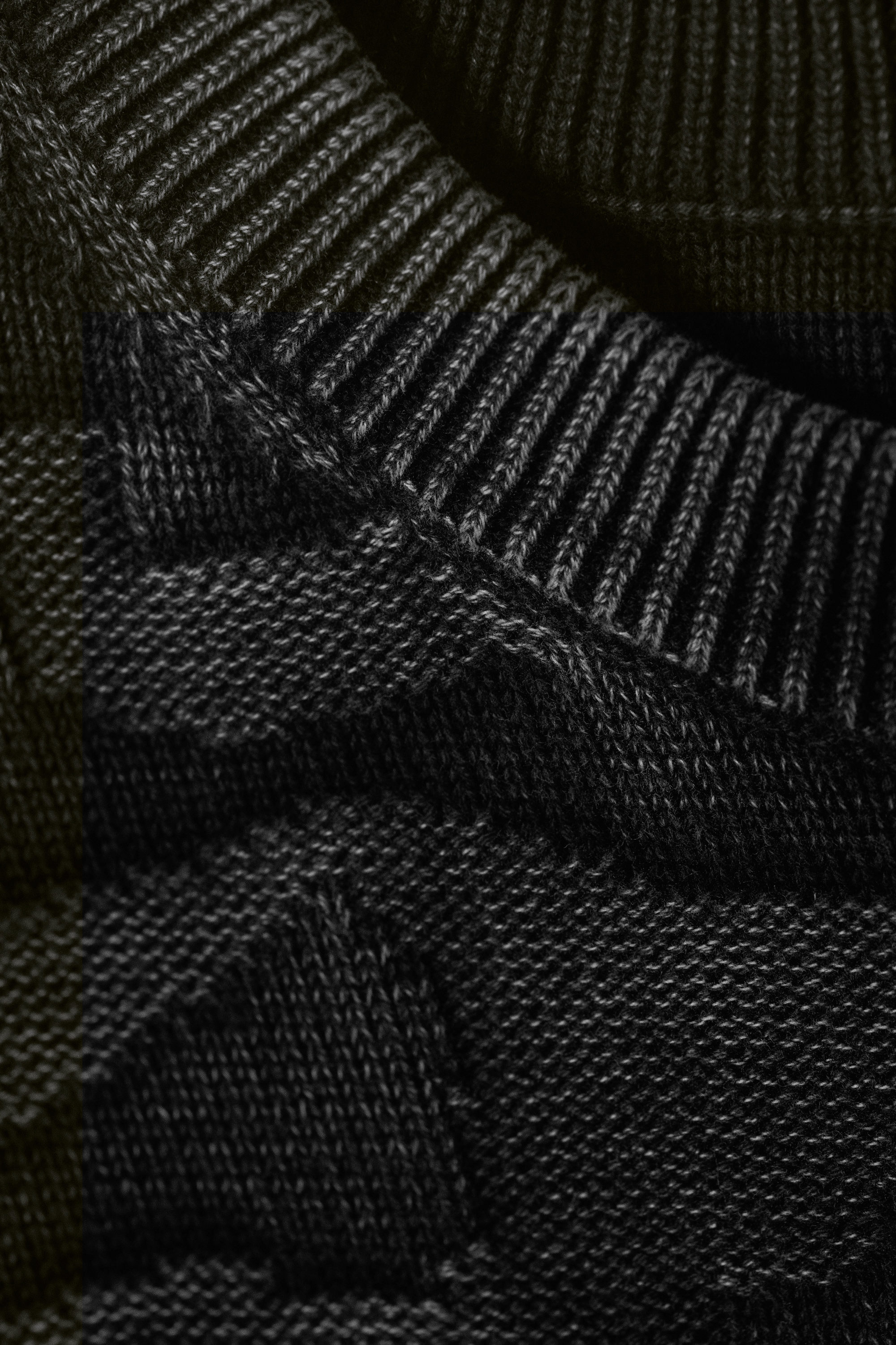 Schwarz - Oversized Baumwollstrickpullover mit Grafik - 4