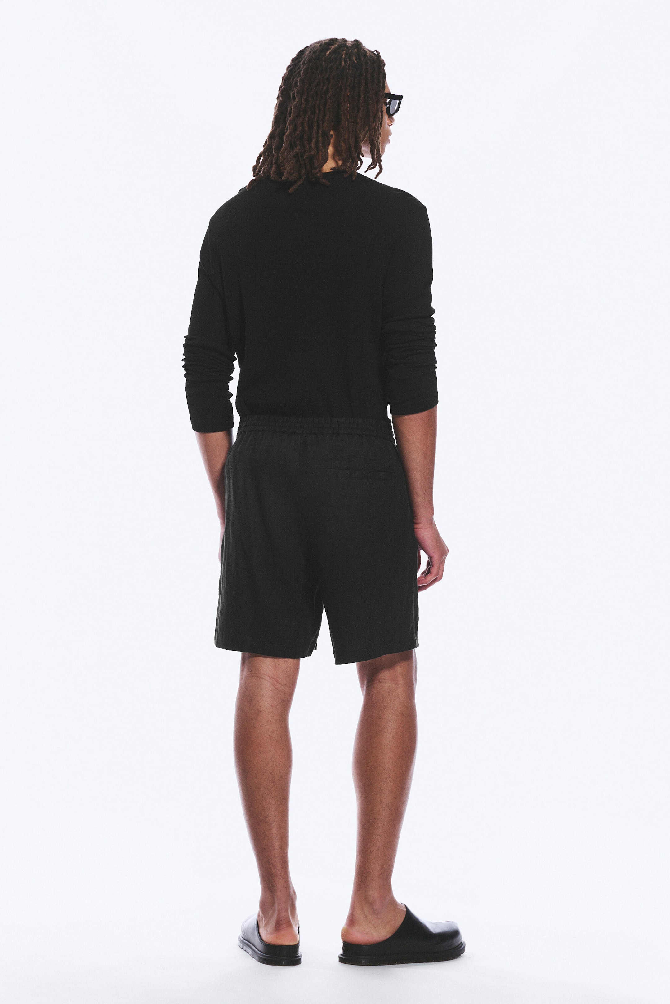 Black - Relaxed Linen Drawstring Shorts - 3