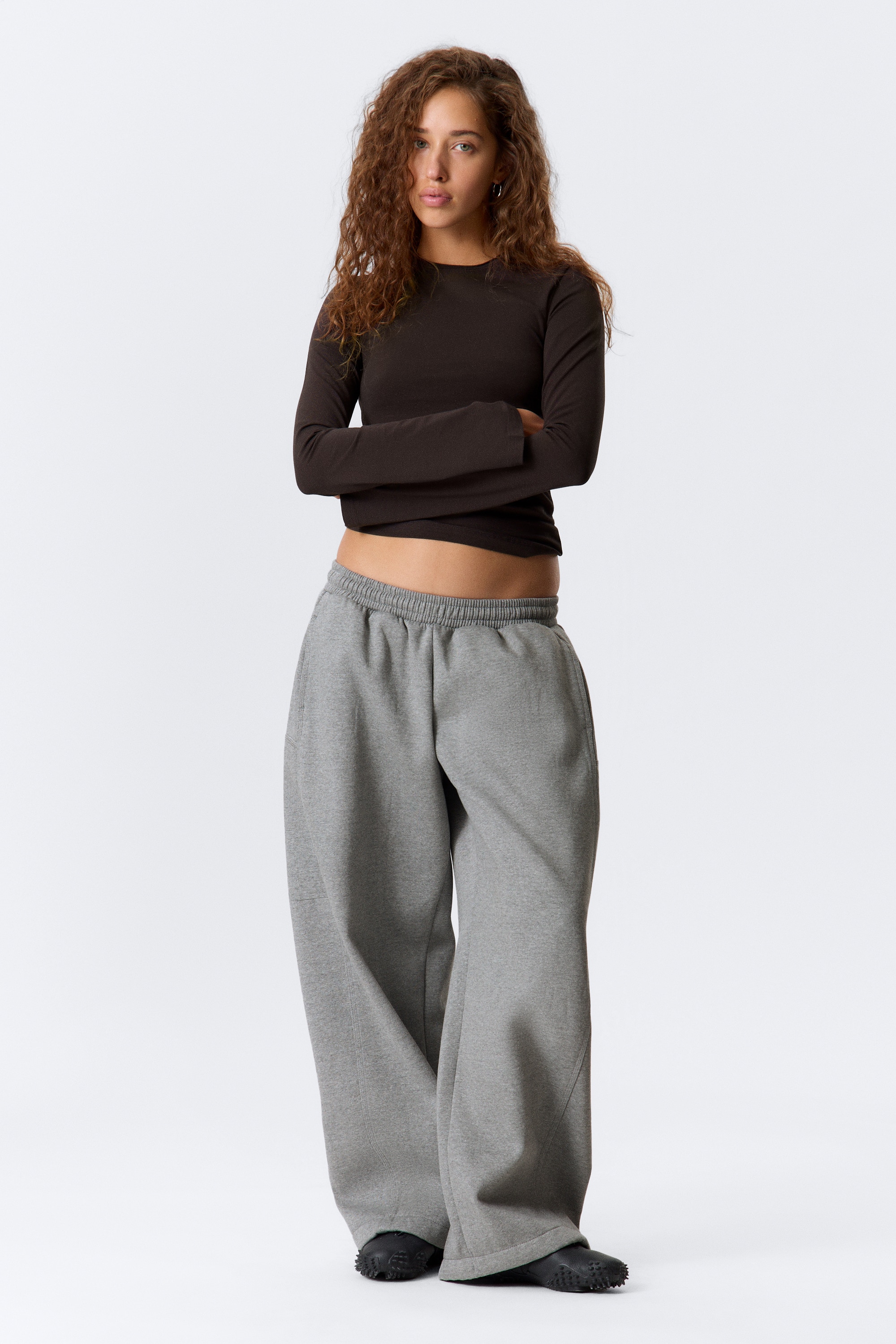 Sweatpants i bomullsfleece med lös passform - Gråmelerad