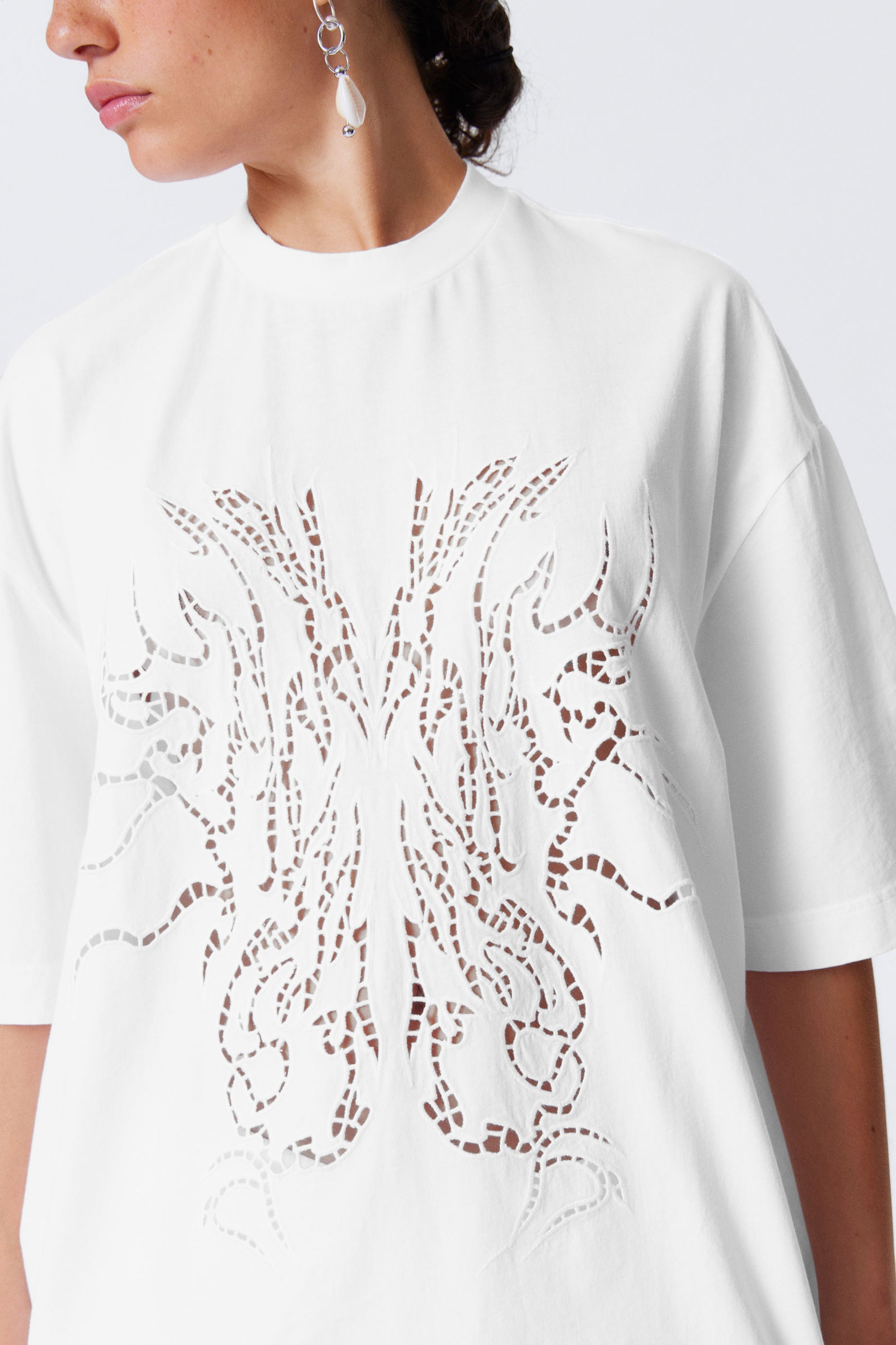 #FFFFFF - Broderie Anglaise Oversized T-shirt - 2