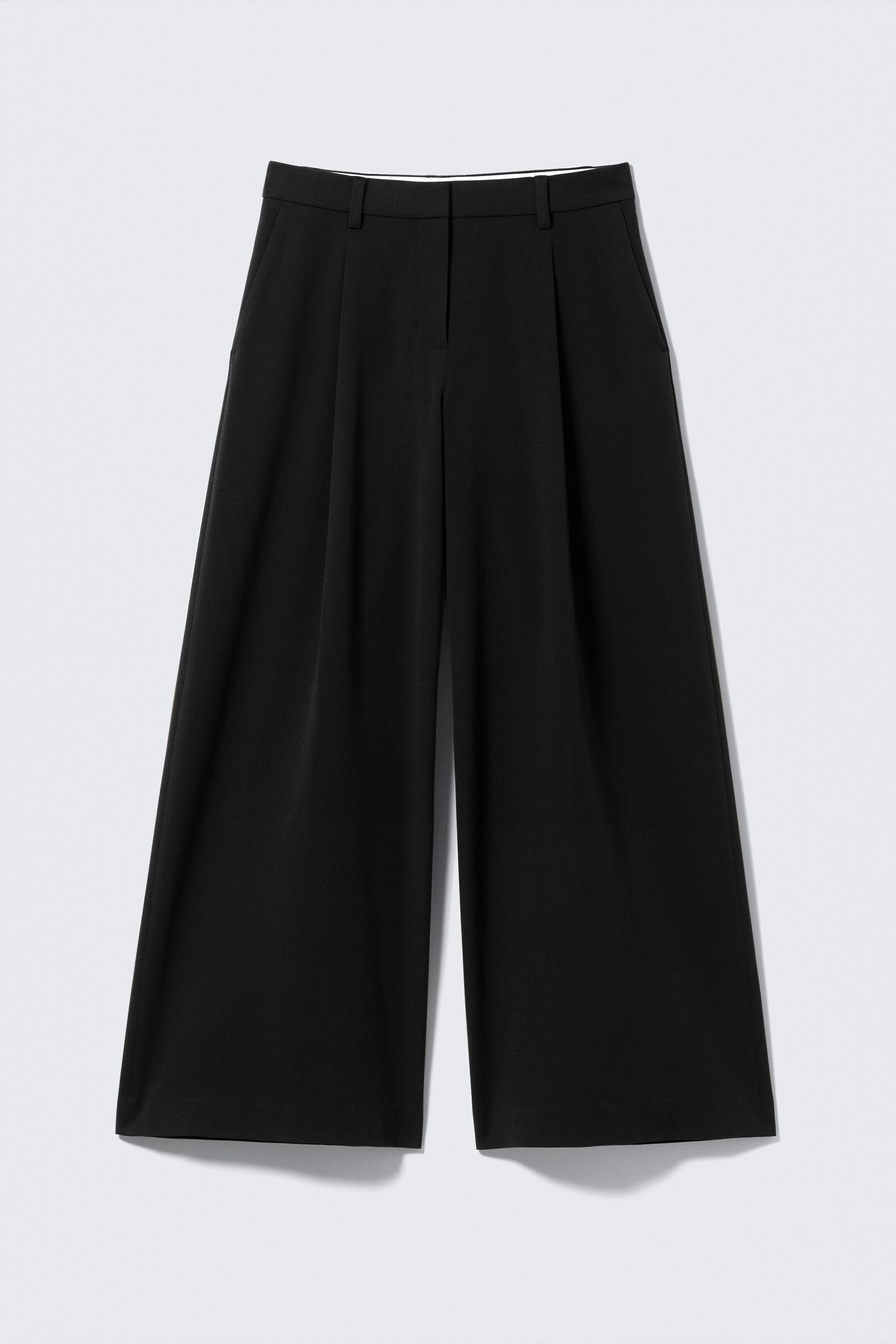 Agrandir l'image: Pantalon de costume plissé taille basse - Noir - FEMME | H&M CH 5