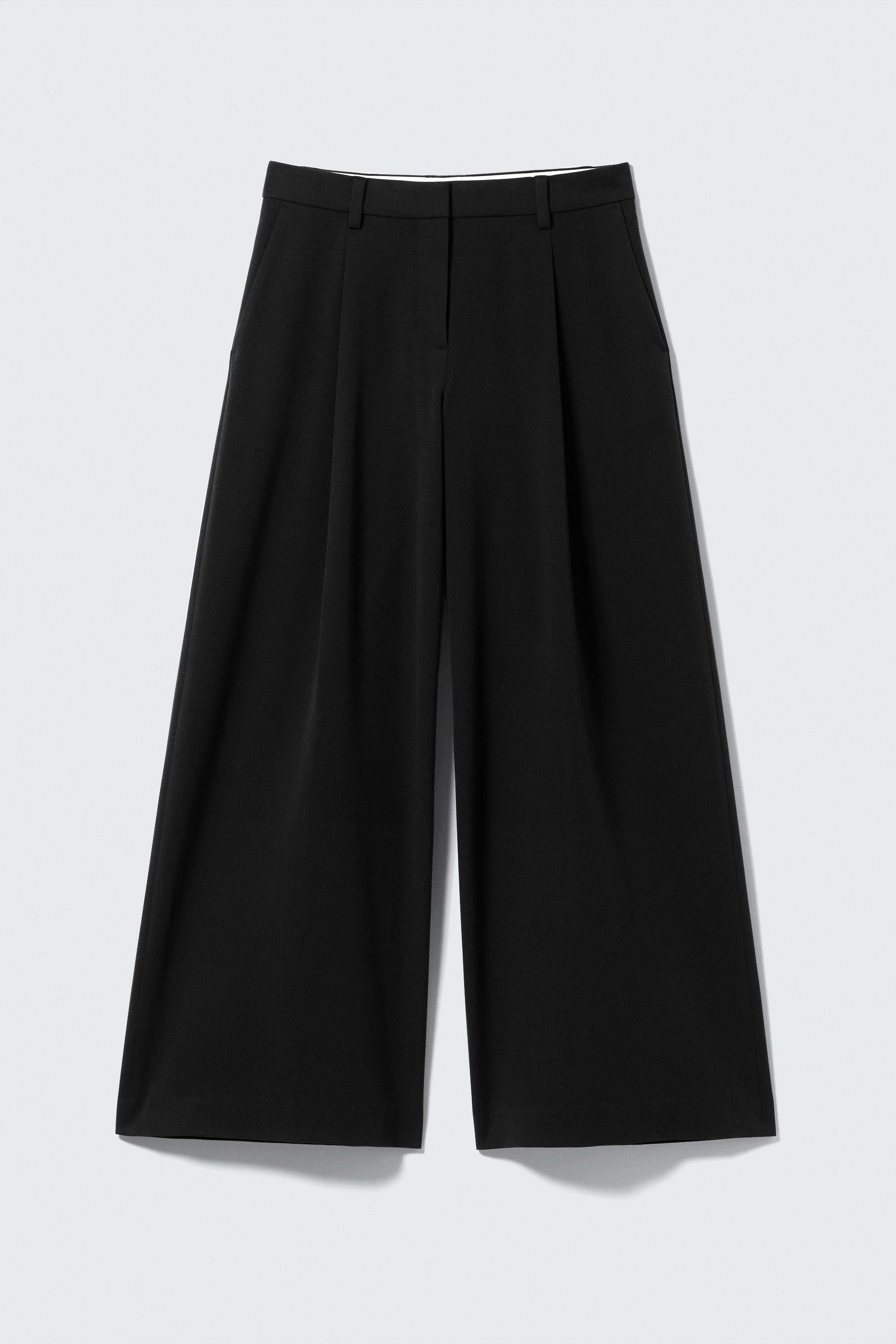 Black - Low Rise Wide Leg Pleated Suiting Trousers - 4