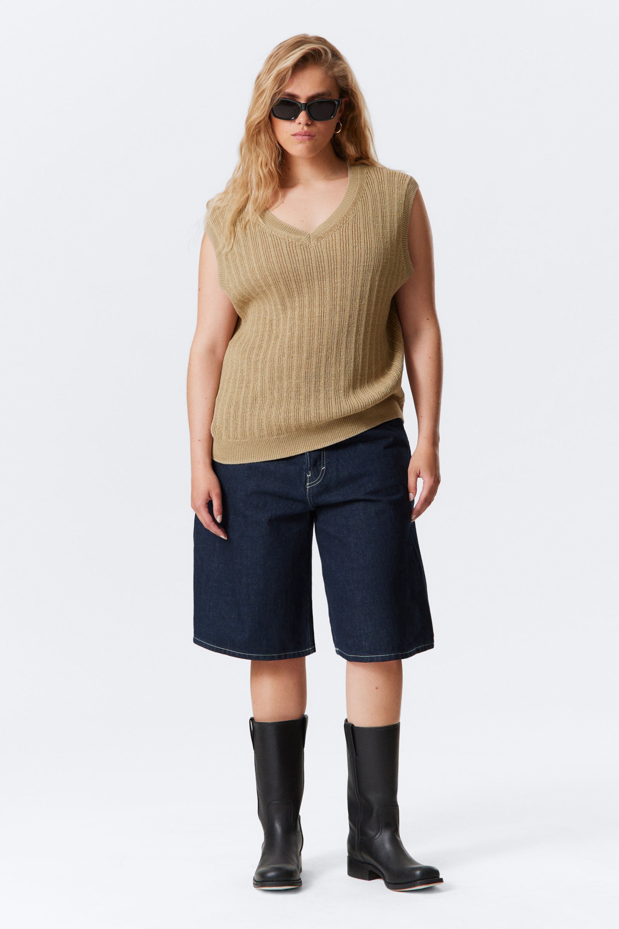 Beige - Ribbed Knitted V-neck Vest - 2
