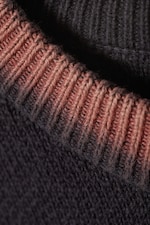 Pflaume/Koralle - Strickpullover mit Print Cypher - 1