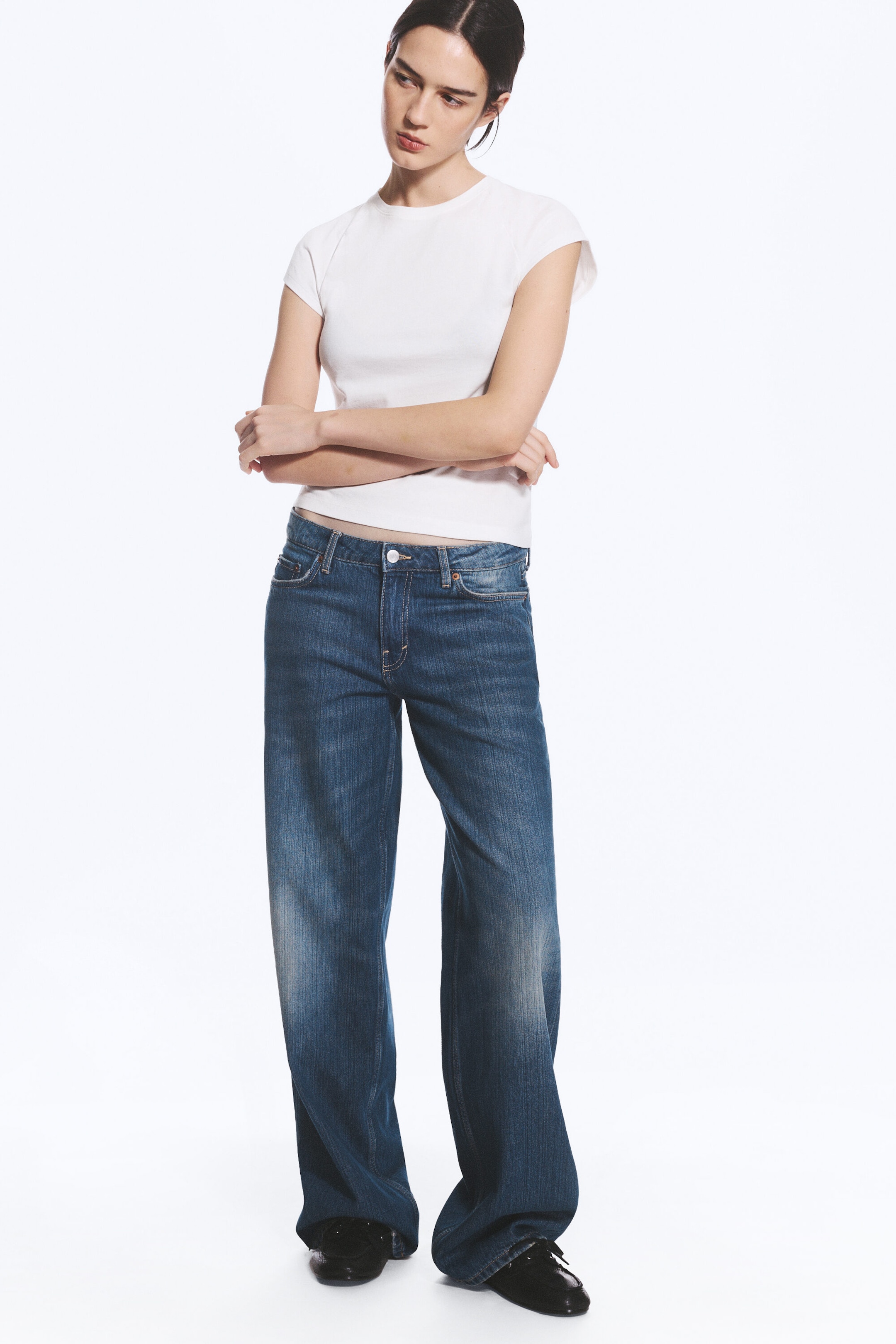 Gruveblå – middels blå - Ample jeans med lavt liv, vide ben og løs passform