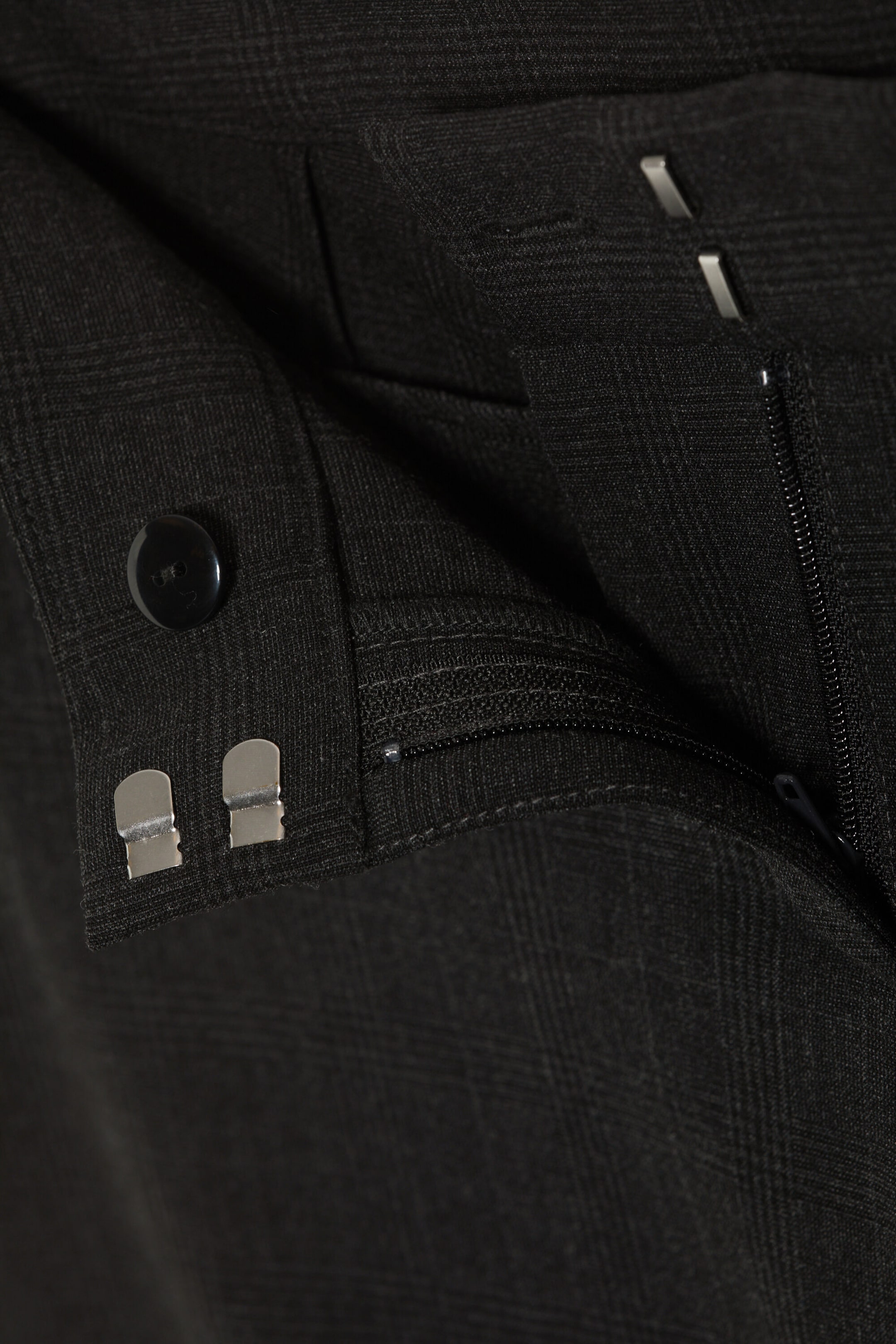 Checked Dark Grey - Cropped suiting trousers - 5