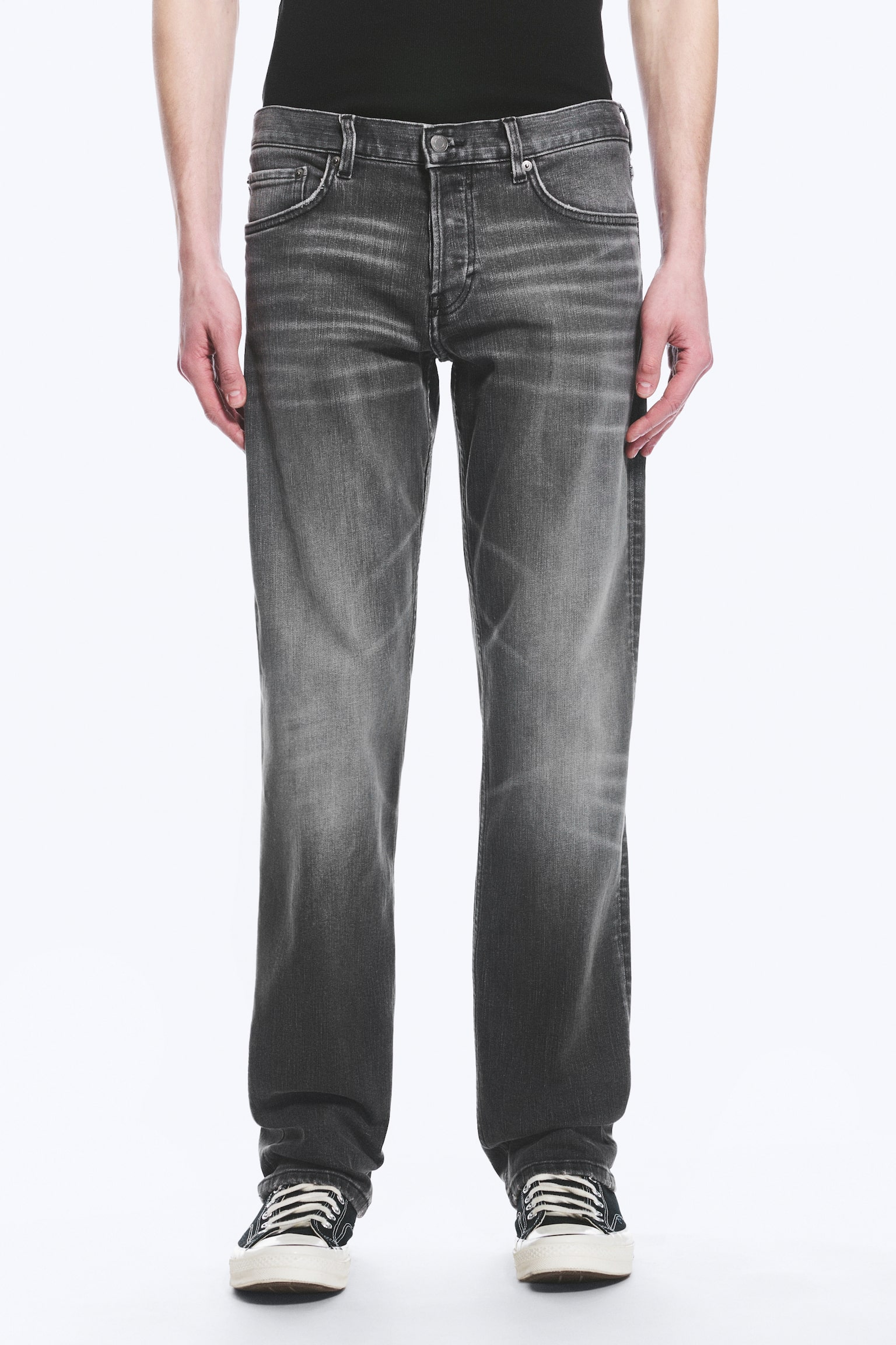 Low Rise Slim Sttraight Leg Jeans - Radio Black - Black - 7