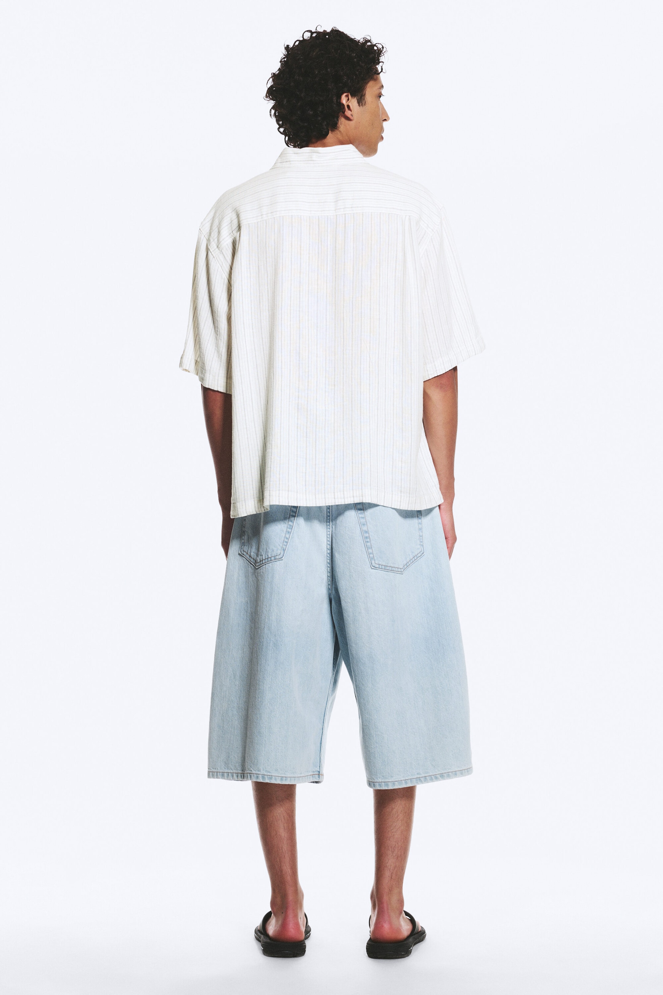 Vit/Grå-randig - Ledig kortärmad skjorta i linneblanding - 2