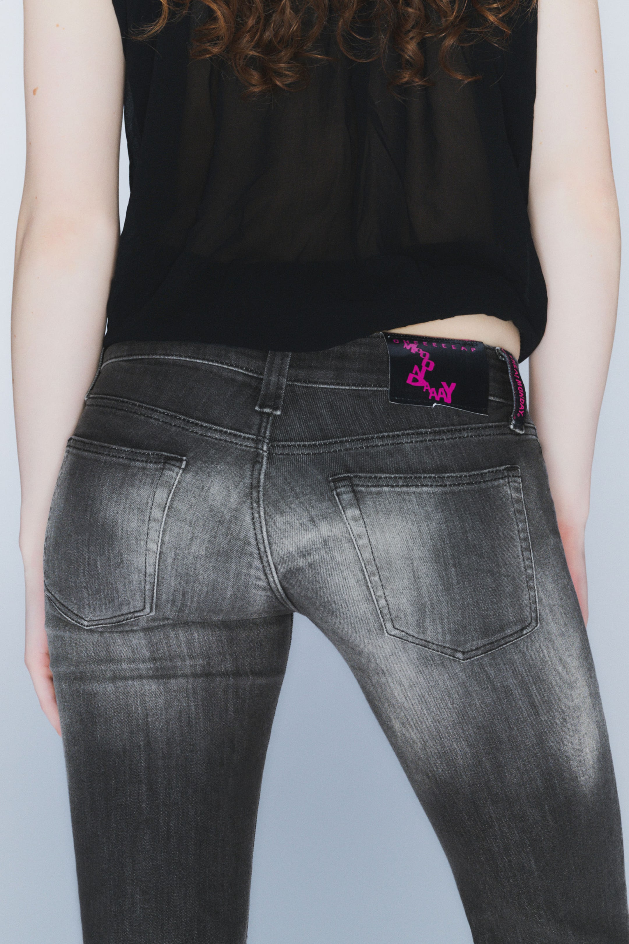 Swab Black - Sleezie Low Waist Skinny Straight Jeans - 3