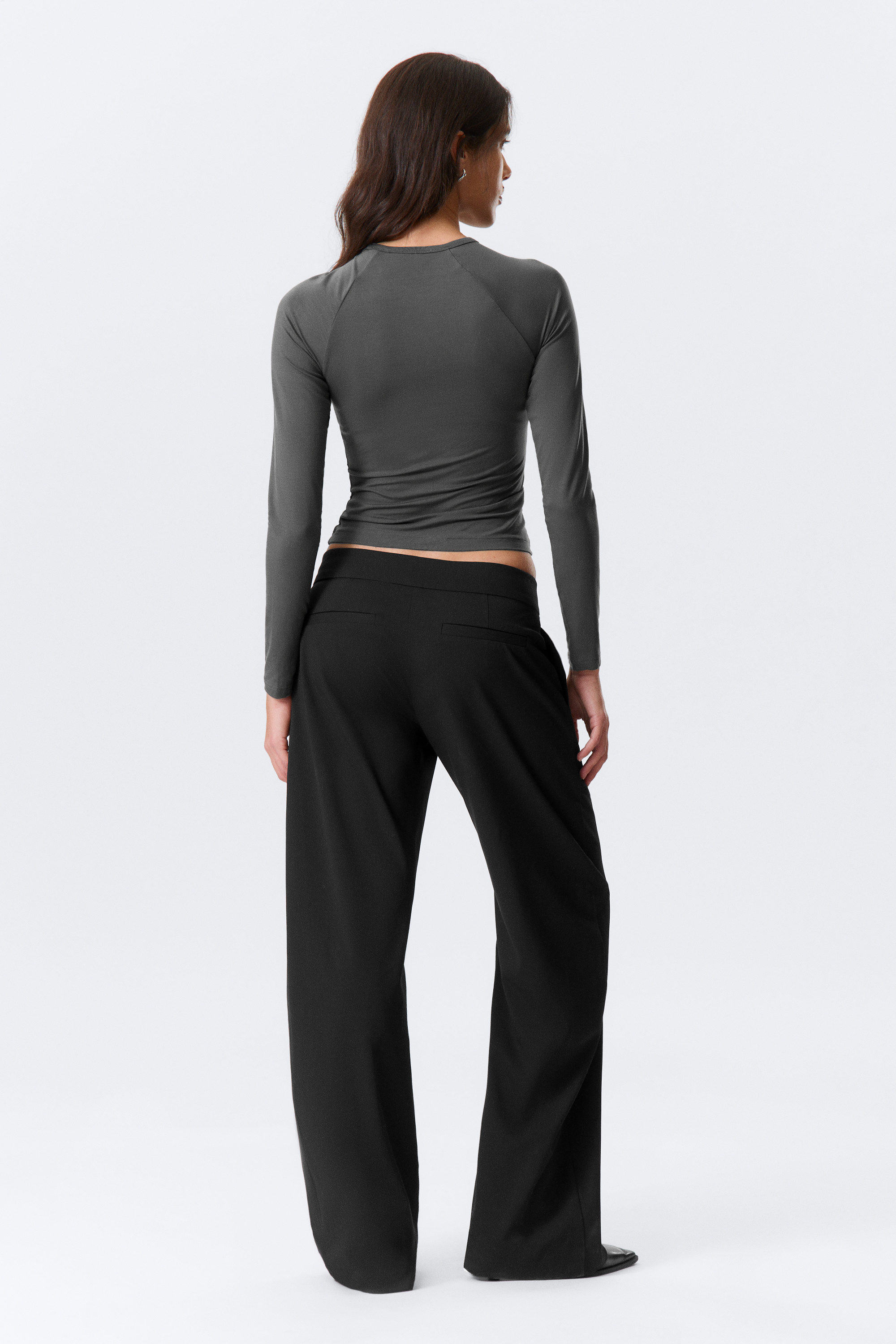 Dark Grey - Fitted Raglan-Sleeved Top - 4