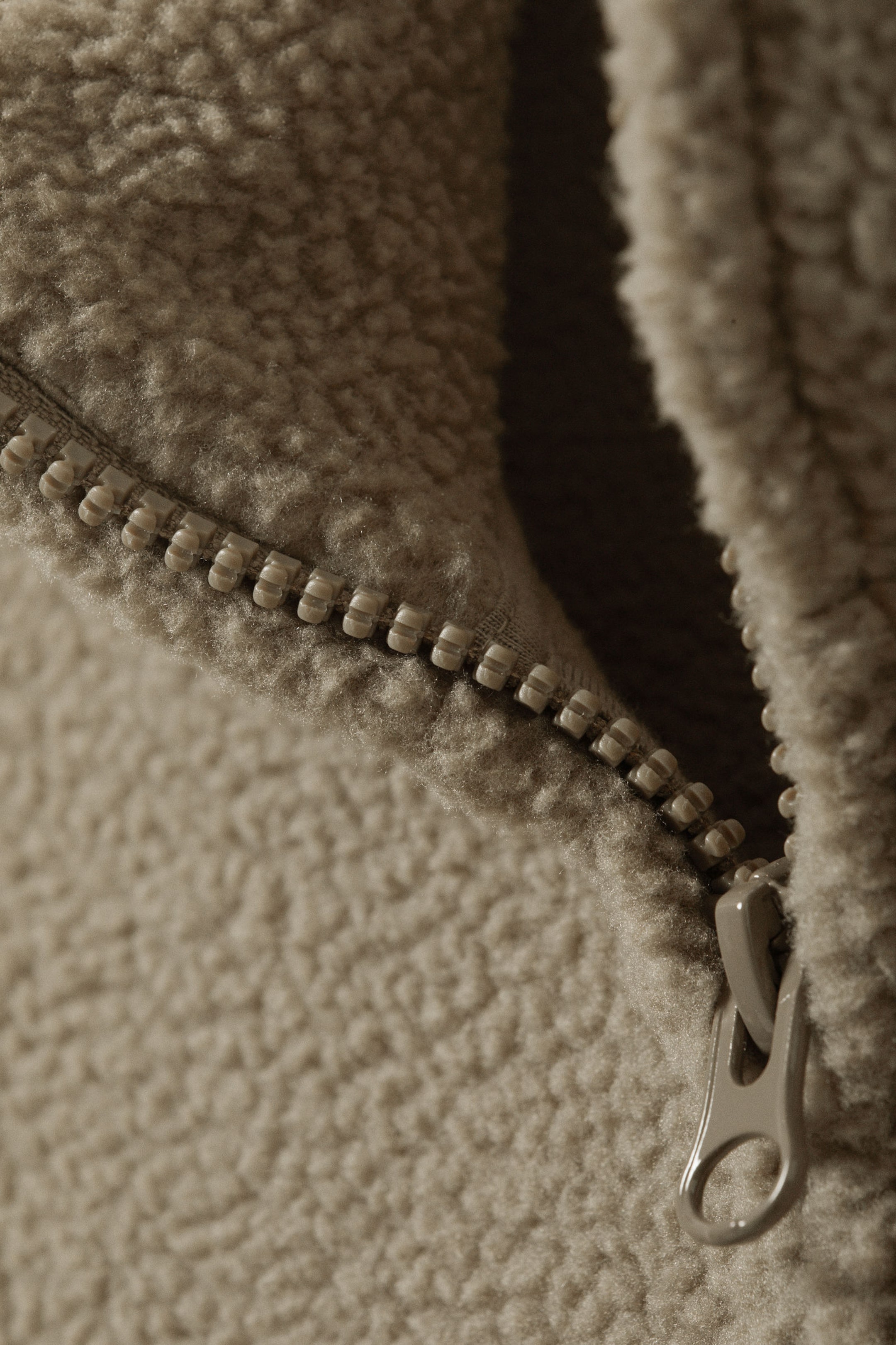 Staubiges Maulwurfsgrau - Fleecejacke mit Reißverschluss - 2