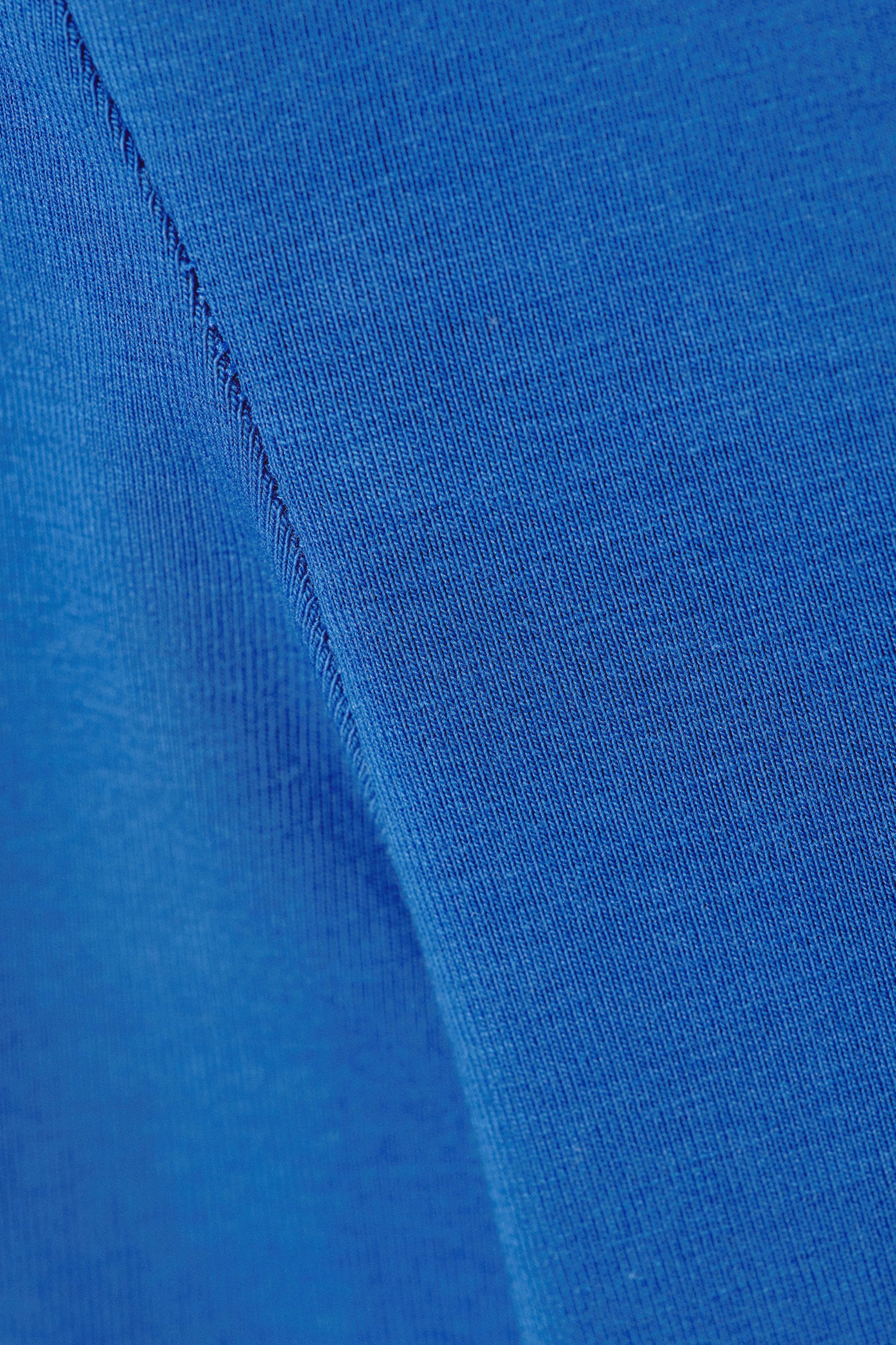 Leuchtendes Blau - Schmales Langarmtop - 5