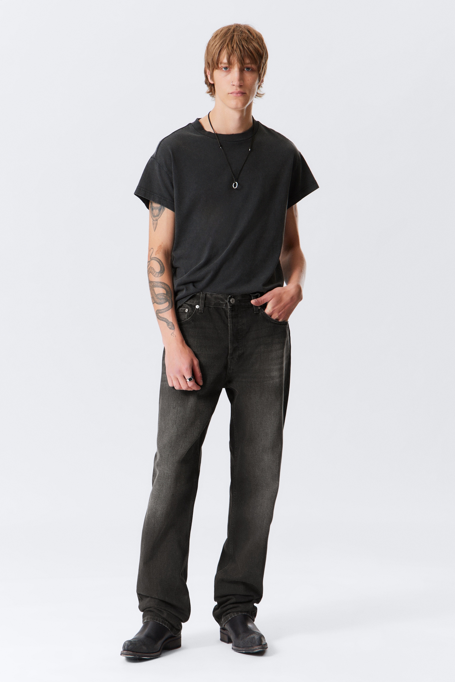 Space Relaxed Straight Leg Jeans - Obsidian Black - Schwarz/Eisenblau/Morgenblau - Dunkelblau/Tuned Black - Schwarz/2000 Blue - Mittelblau/Aeon Blue - Hellblau/Risso Black - Schwarz/Second Blue - Mittelblau