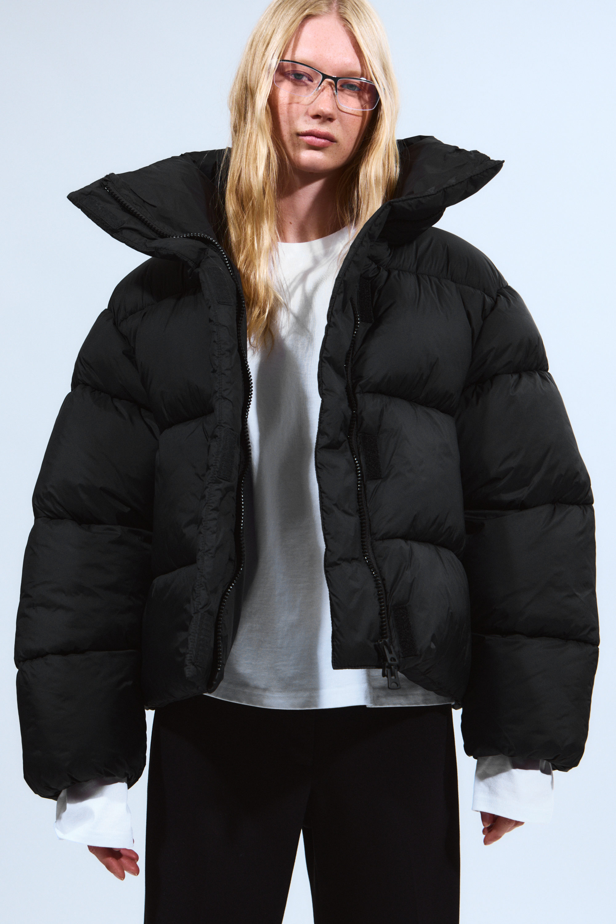 Svart - Kort oversized pufferjacka - 2