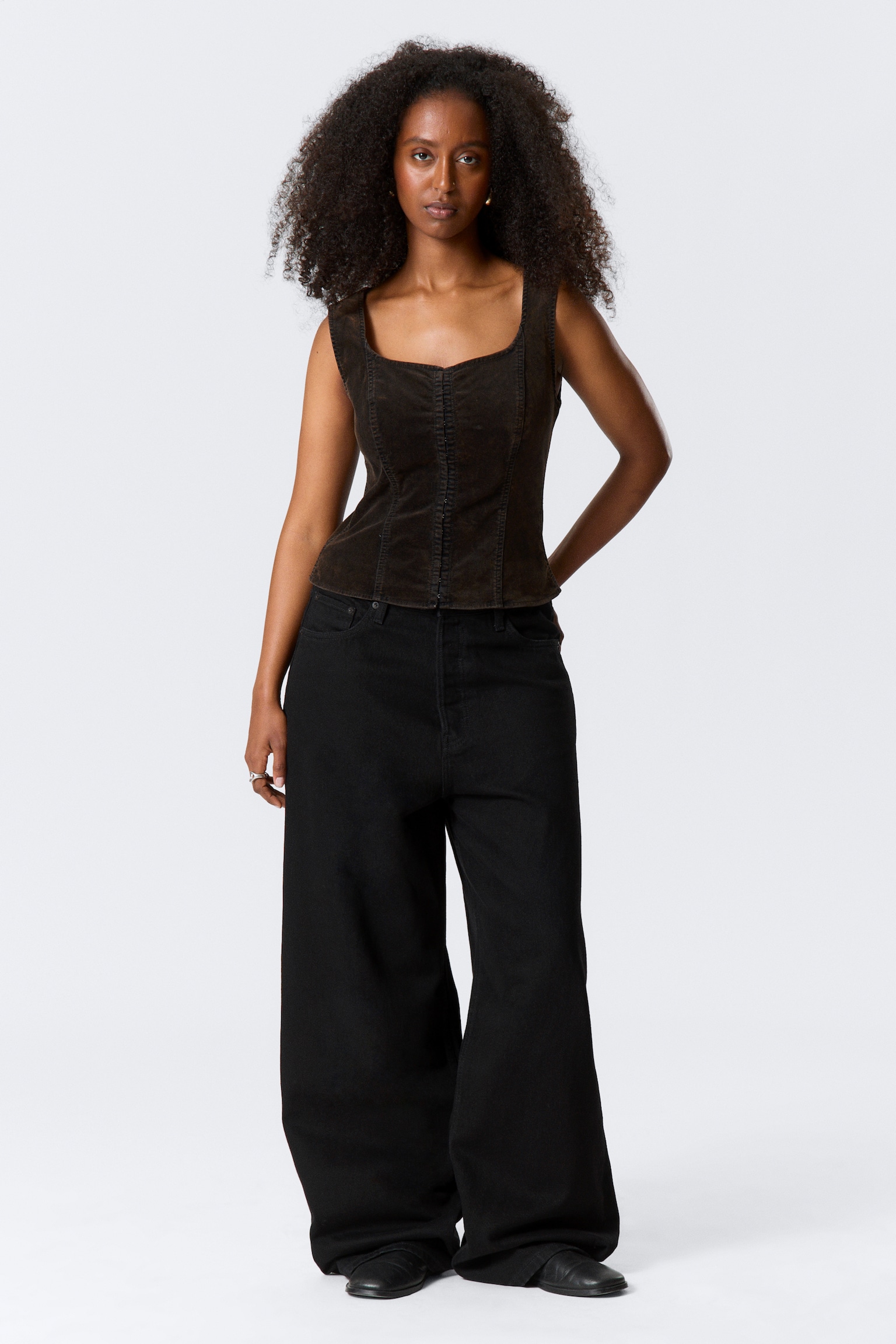 Fitted Washed Velvet Hook-and-Eye Top - Dark Brown - 4