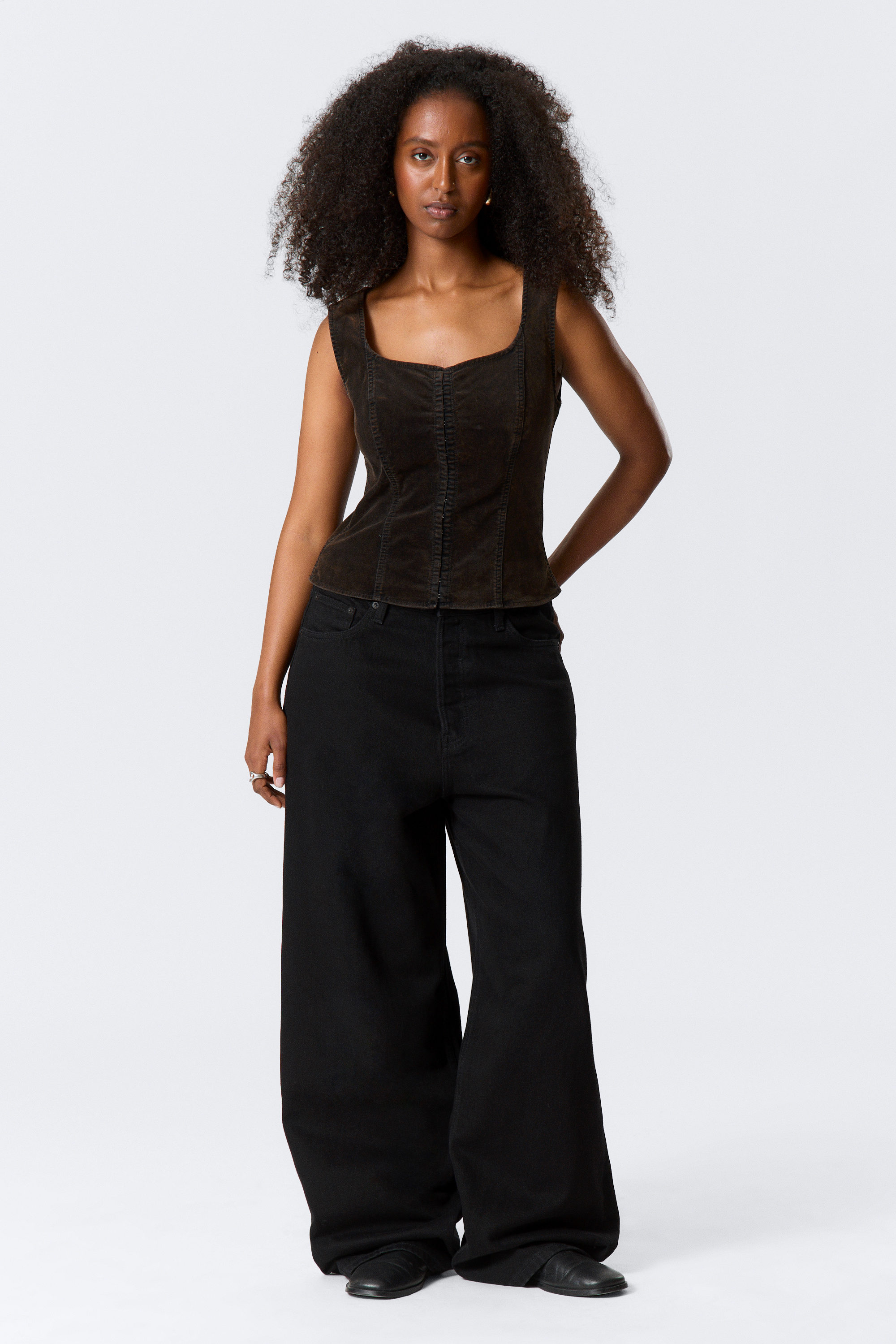 Dark Brown - Fitted Washed Velvet Hook-and-Eye Top - 2