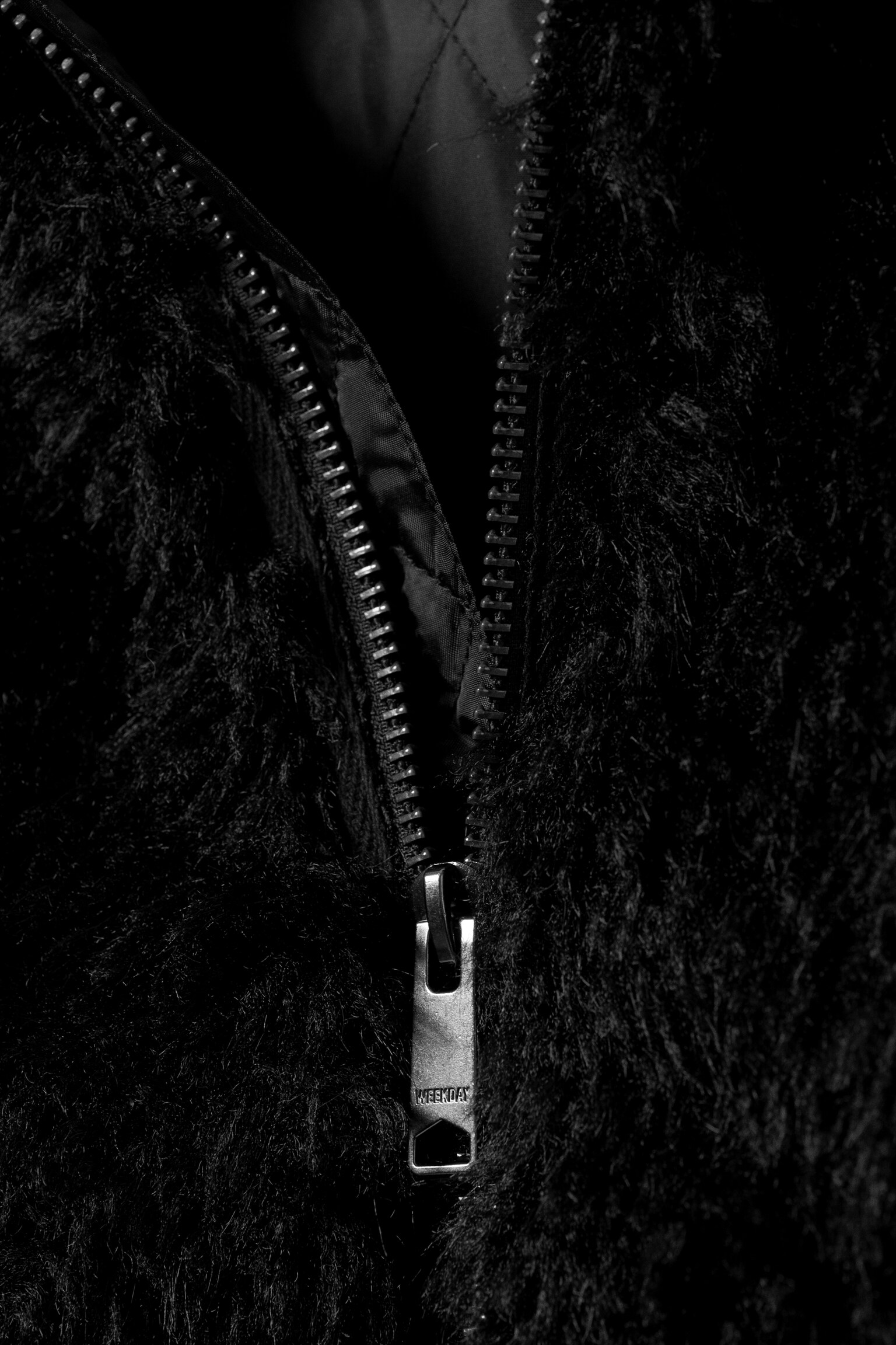 Shrunken Faux Fur Hooded Jacket - Black - 6