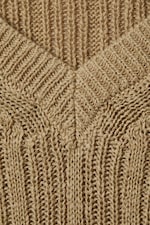 Beige - Gerippte Strickweste mit V-Ausschnitt - 1