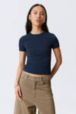 Dark Blue - Slim Fitted T-shirt - 0