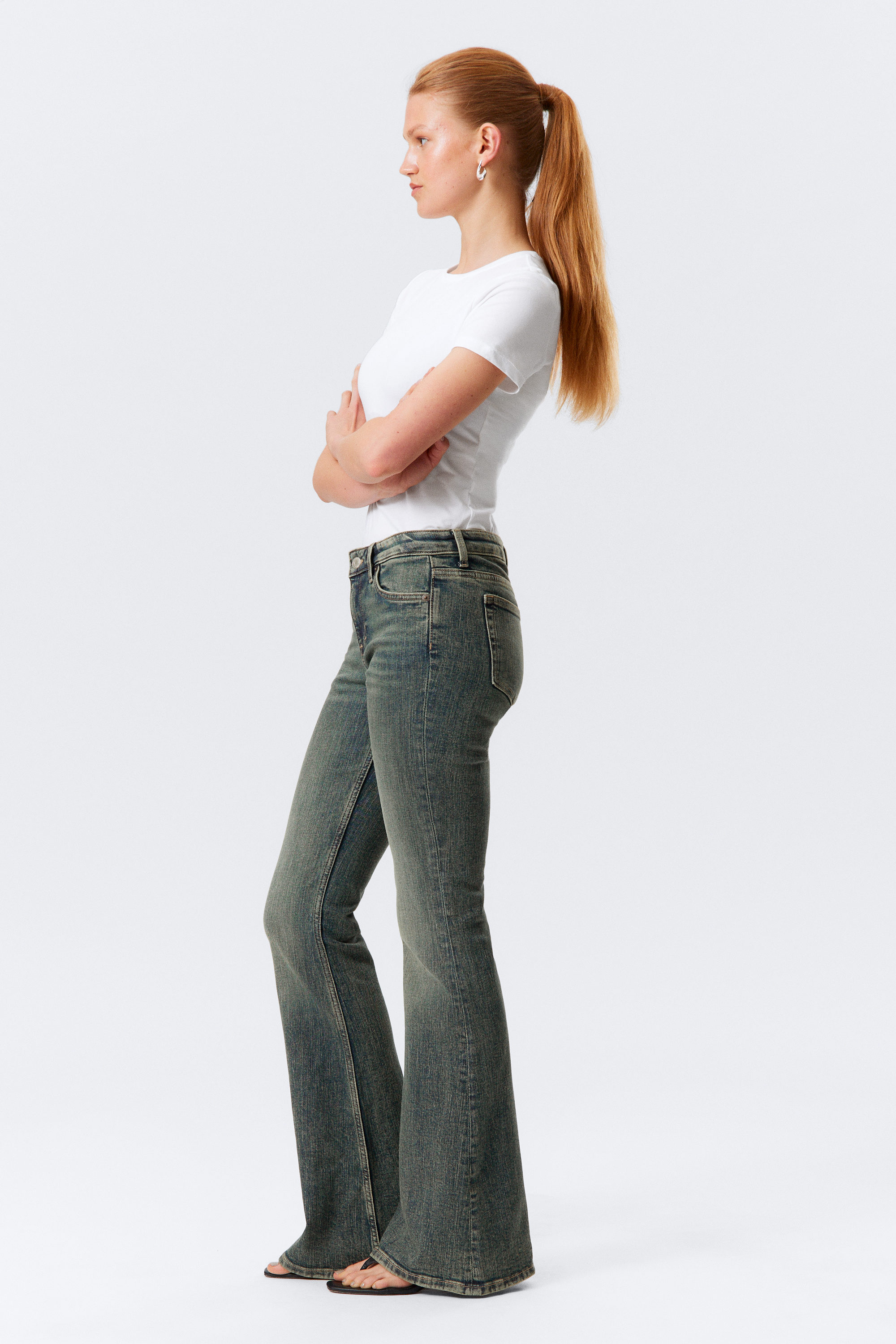 Desert Blue - Dunkelblau - Katsumi Low Rise Slim Flared Leg Jeans - 2