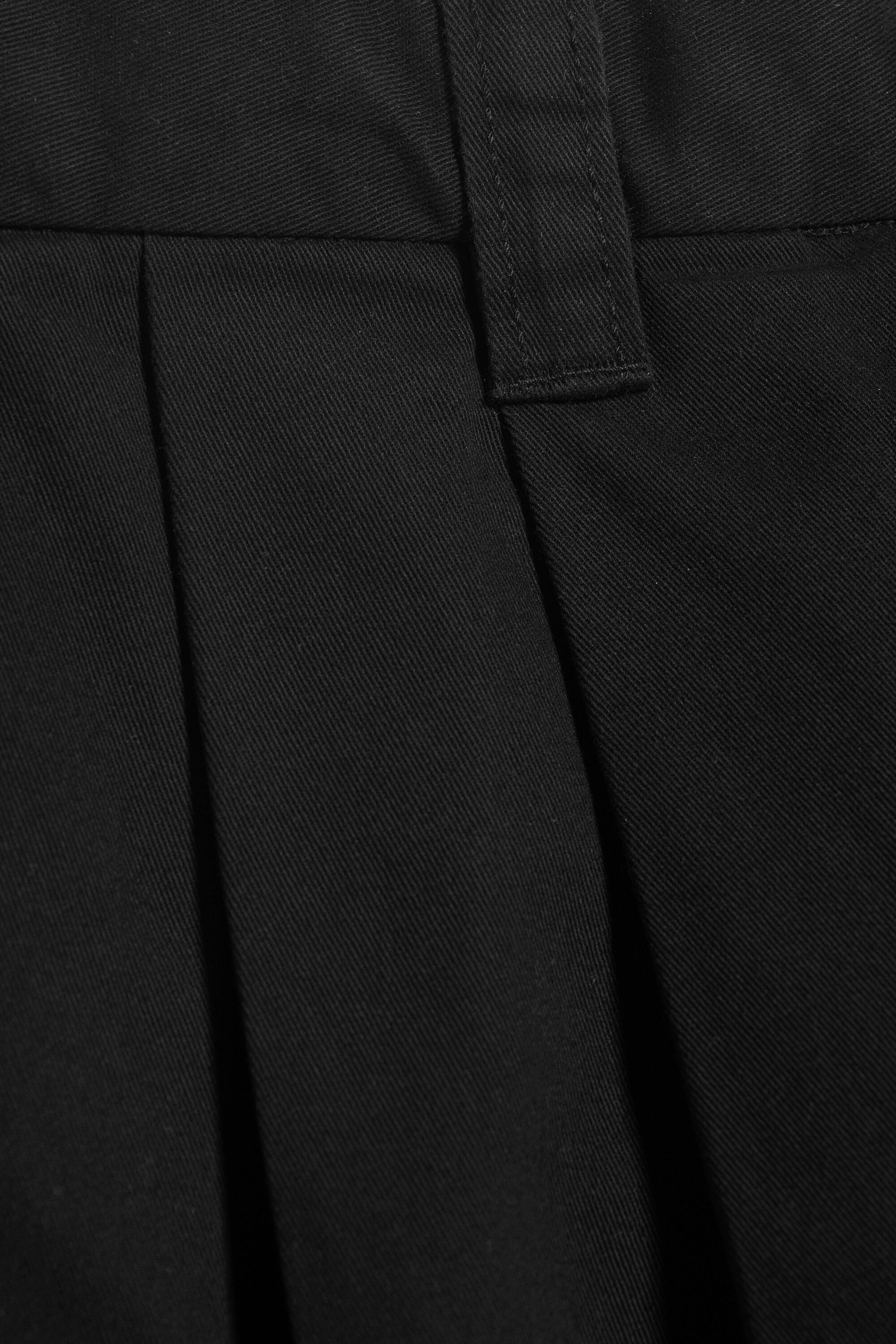 Schwarz - Chinoshorts aus Baumwolle - 5