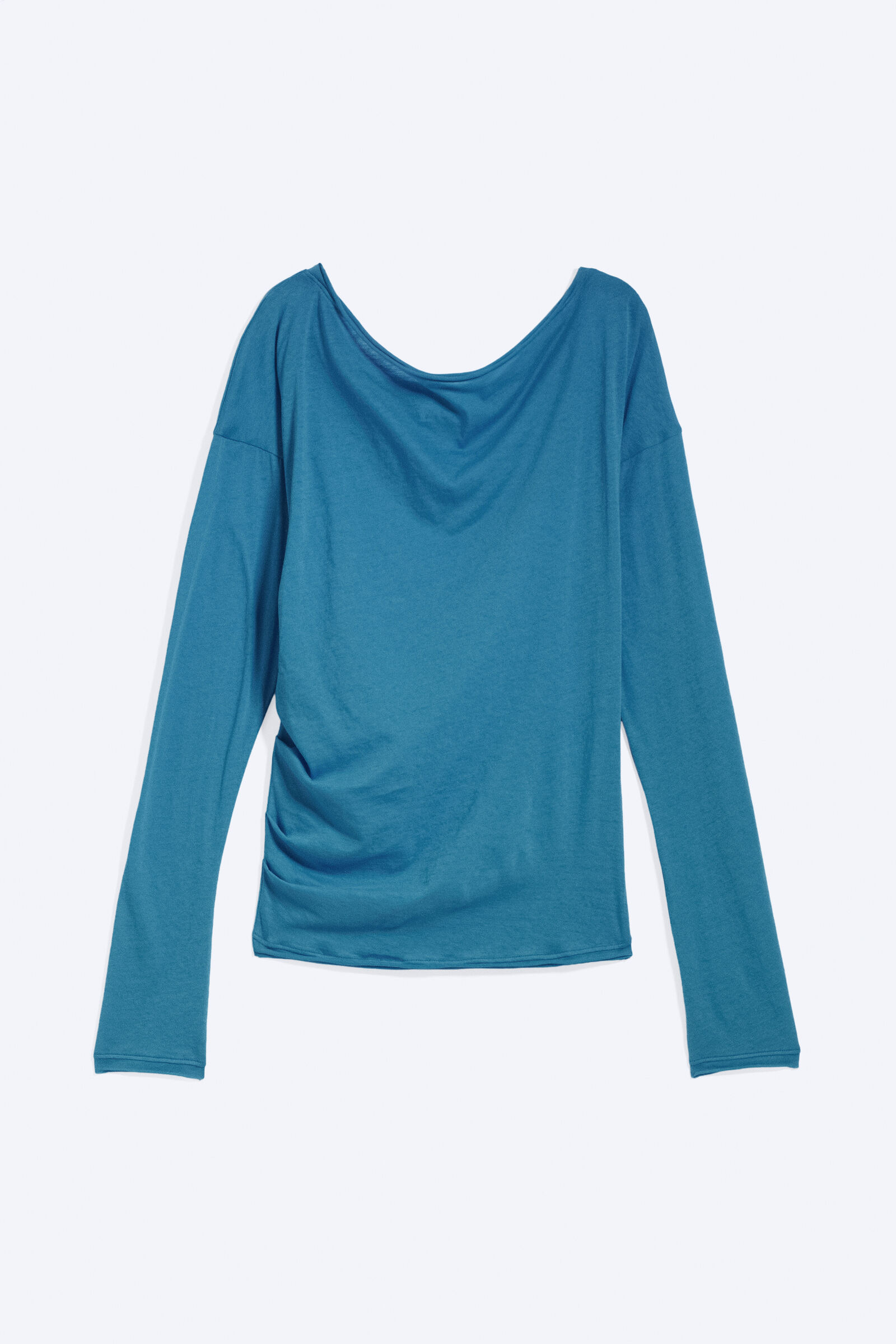 Off Shoulder long-sleeve top