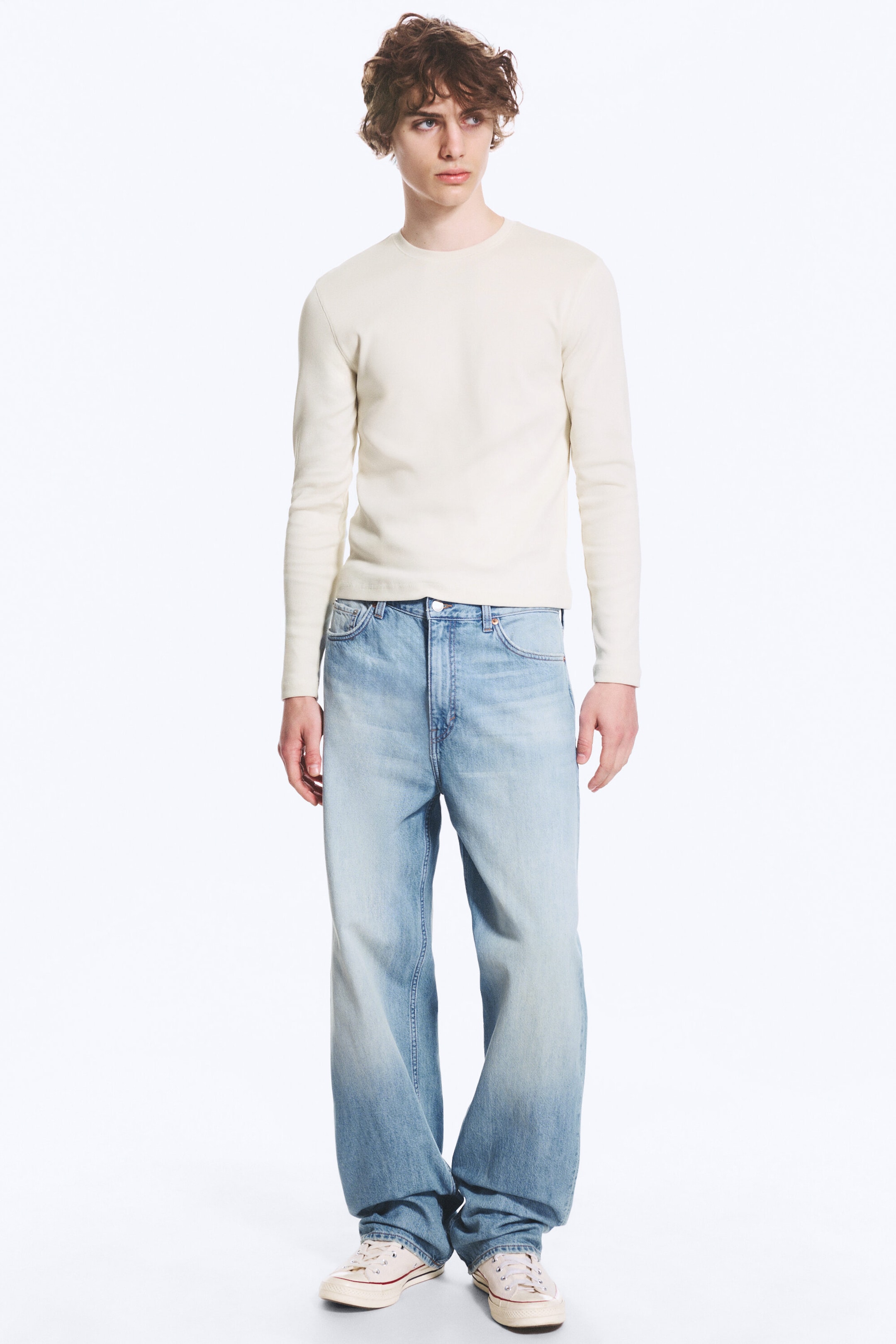 Kimberley Blue - Light Blue - Galaxy Mid Rise Loose Straight Jeans - 1